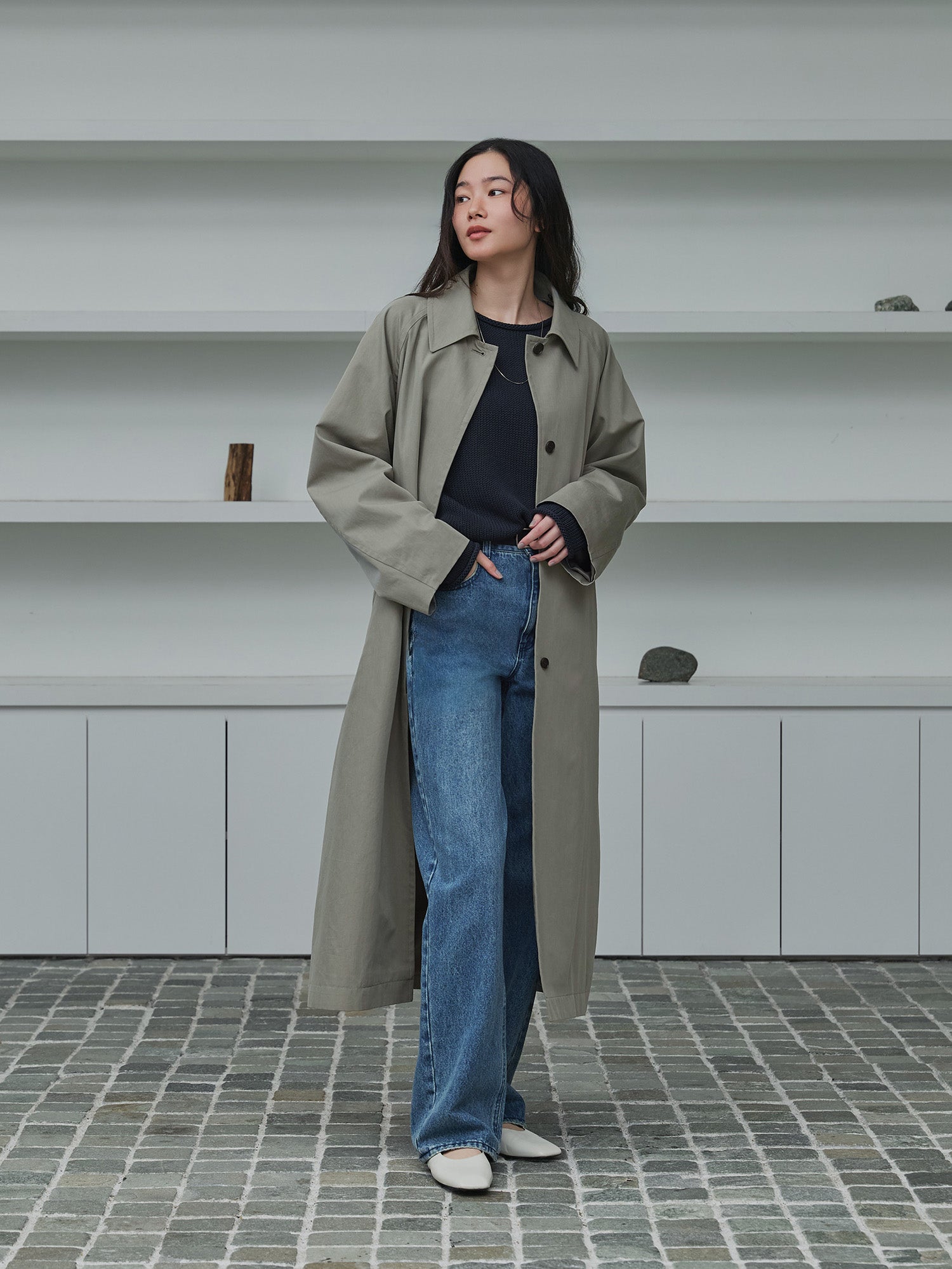 H168 B77 W60 H86 / 着用サイズ : size3