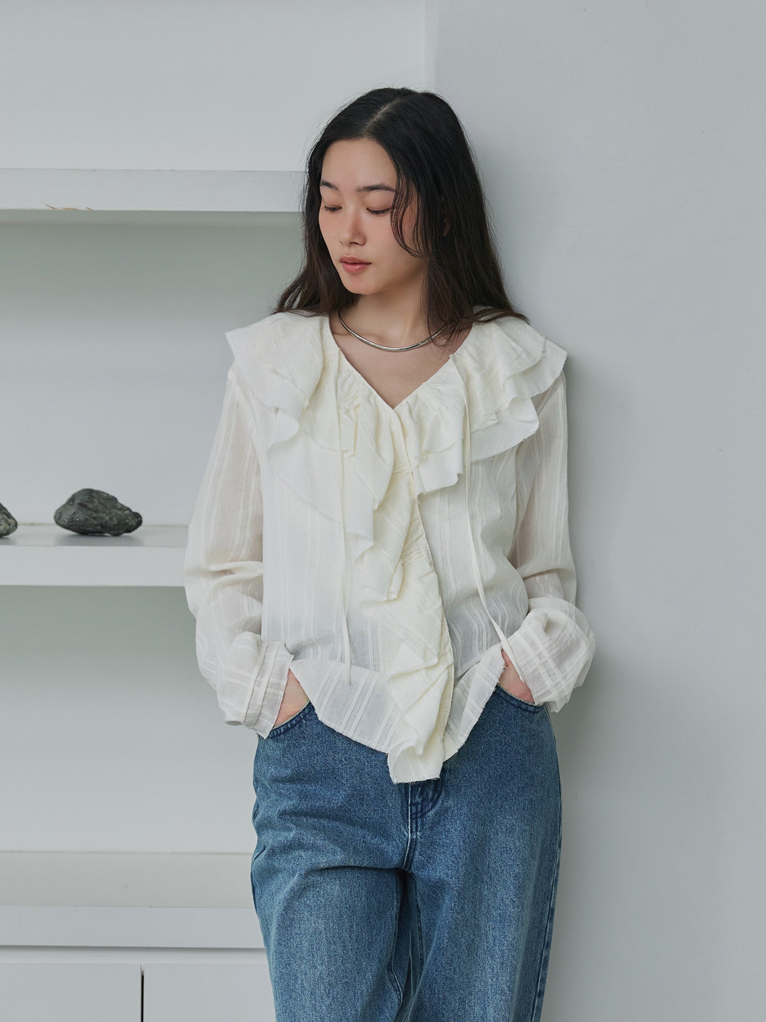 H168 B77 W60 H86 / 着用サイズ : size3