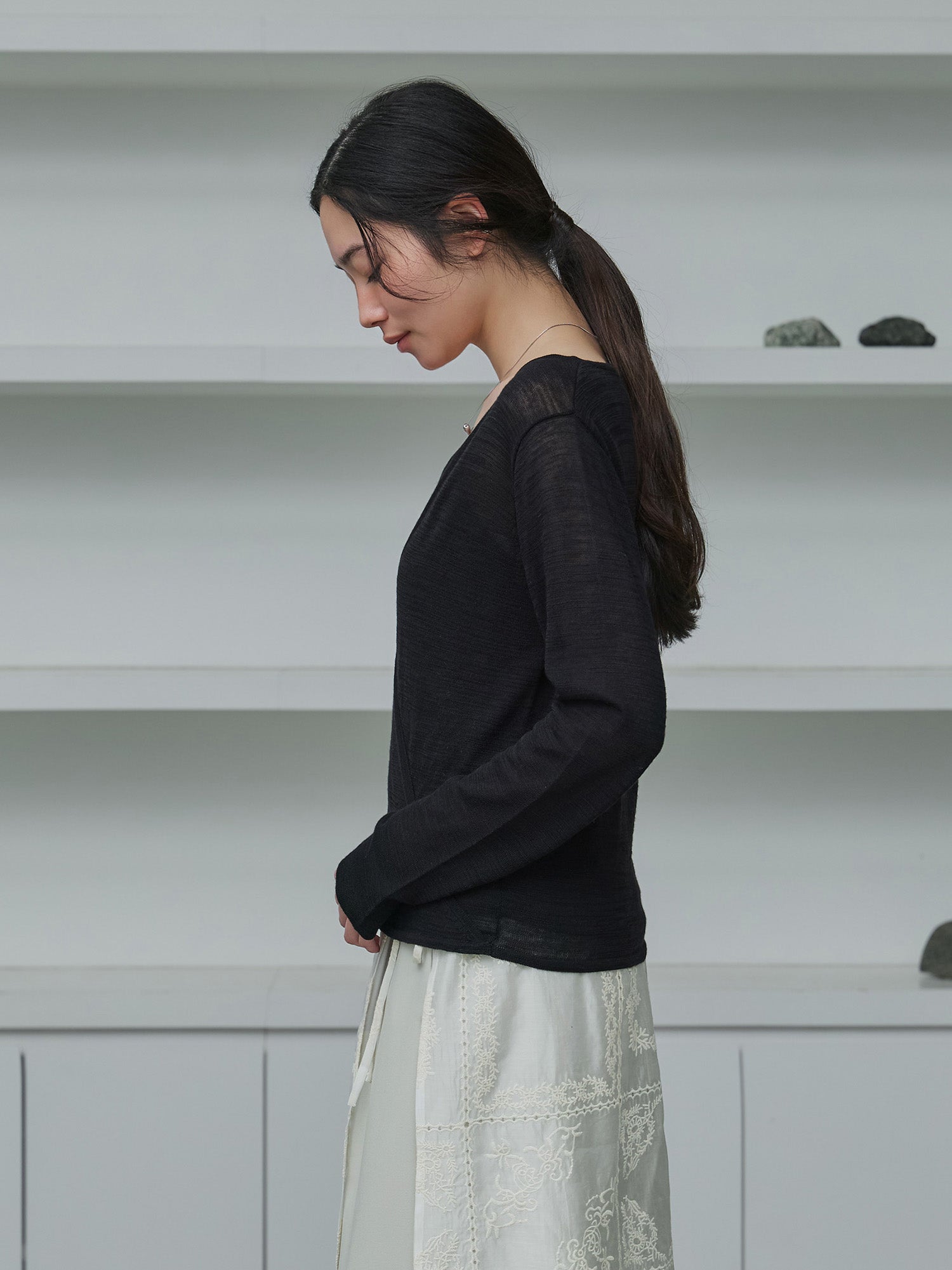 H168 B77 W60 H86 / 着用サイズ : size3