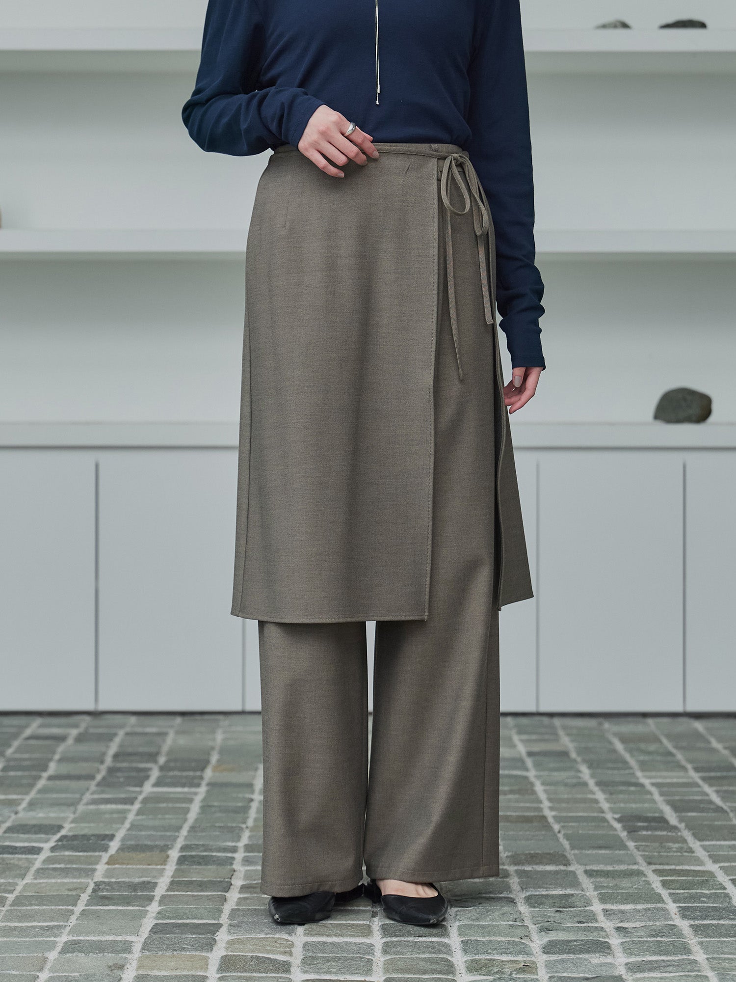 crewre ラップレイヤードIラインスカート　サイズ3 crewre online store / ラップレイヤードストレートパンツ