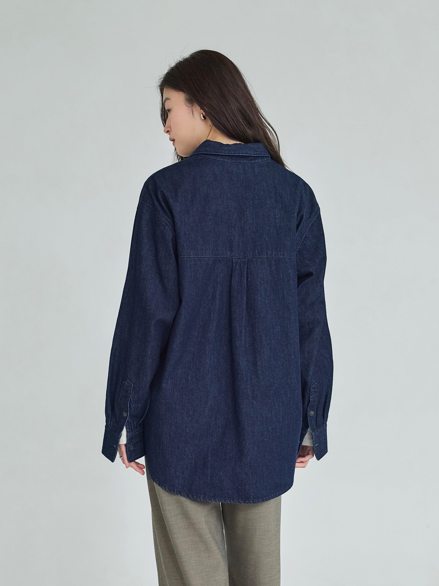 H171 B83 W60 H88 / 着用サイズ : size3