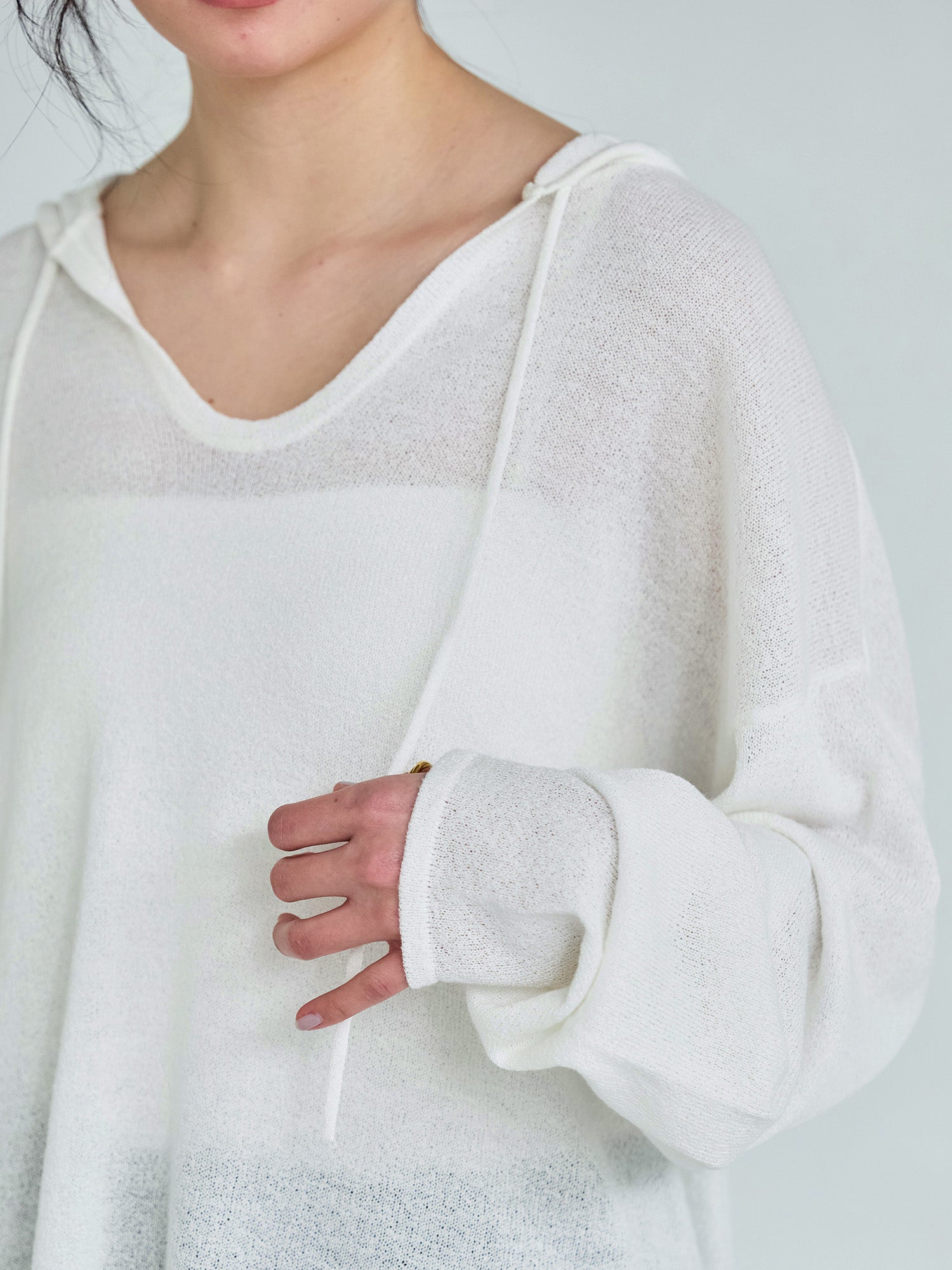 crewre online store / キーネックシアーニットフーディ