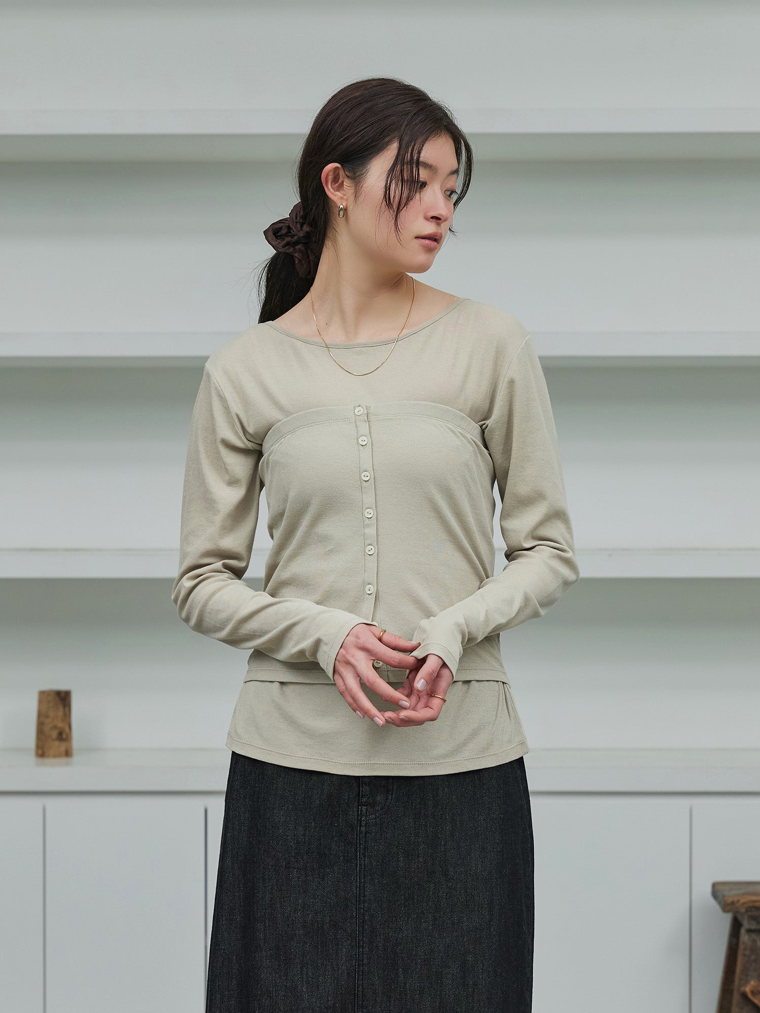 H171 B83 W60 H88 / 着用サイズ : サンプル