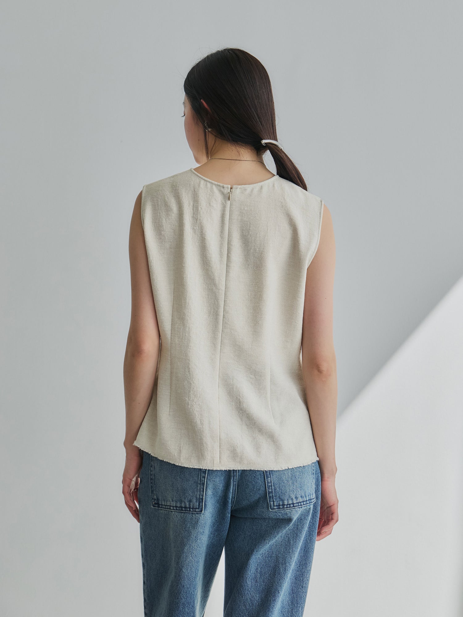 H171 B83 W60 H88 / 着用サイズ : size3