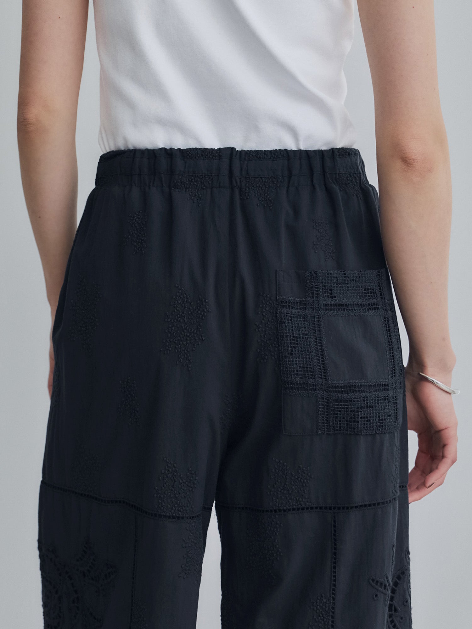 crewre online store / パネルデザインコットンレースパンツ
