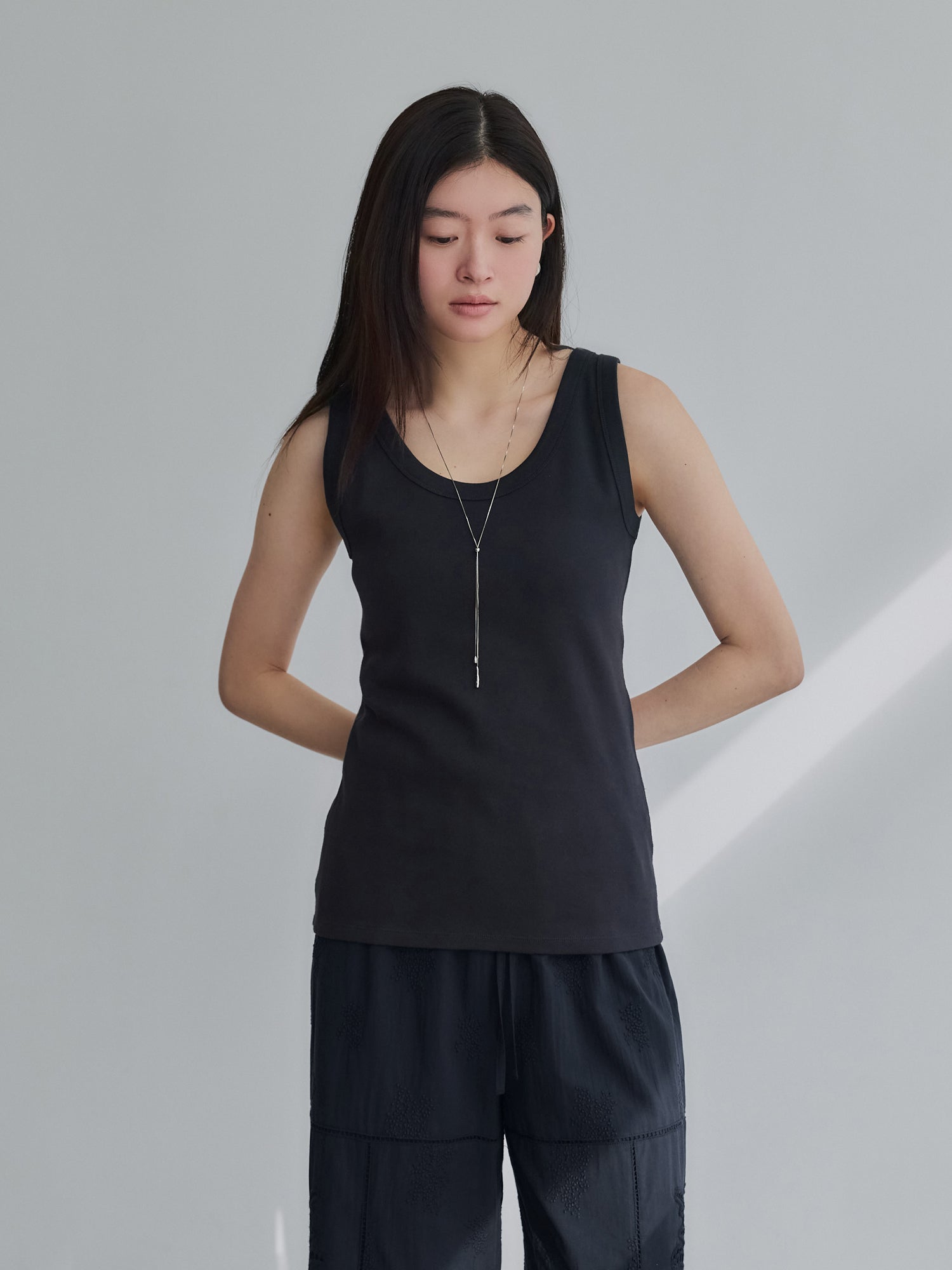 H171 B83 W60 H88 / 着用サイズ : size3