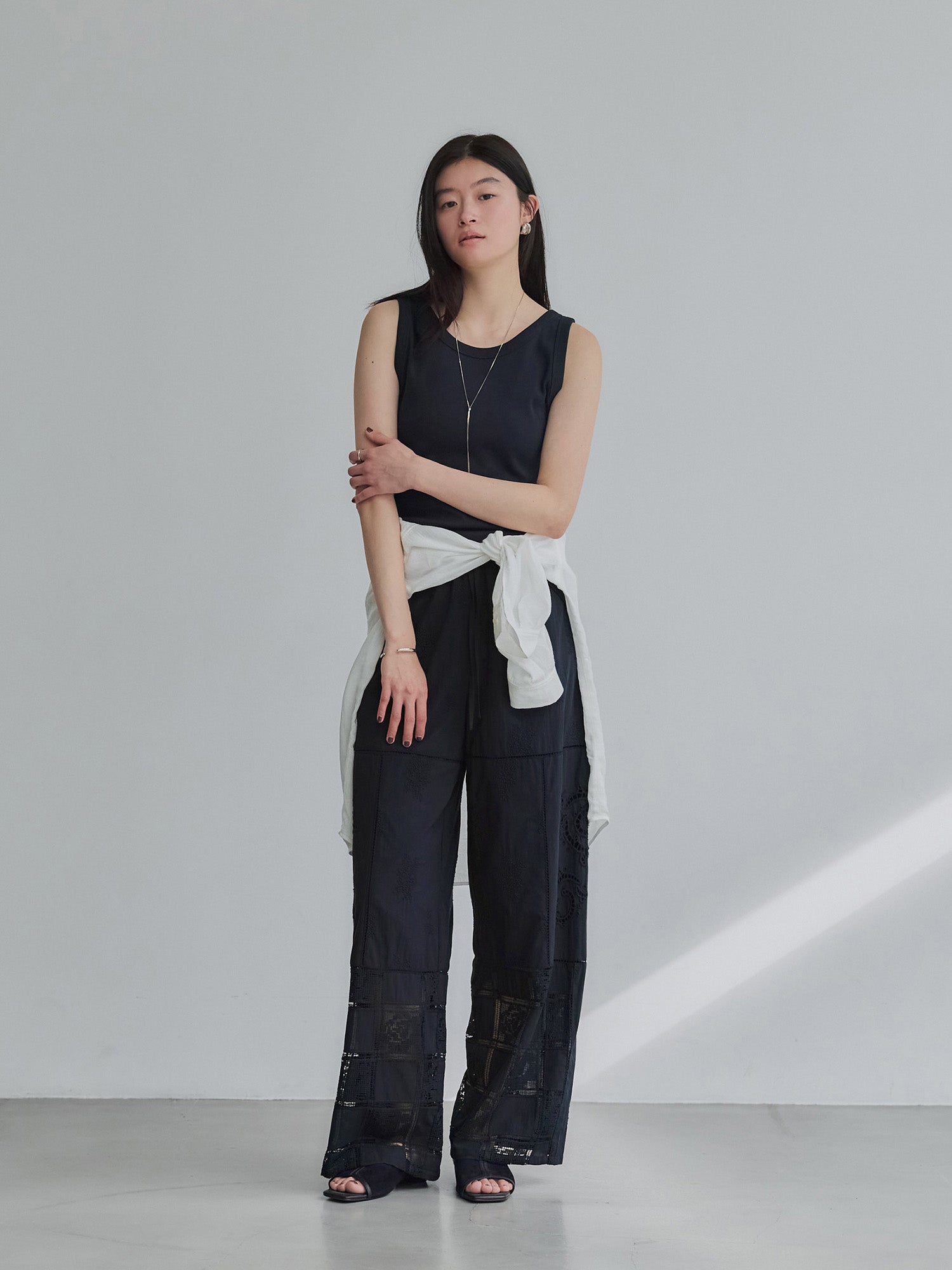 crewre online store / パネルデザインコットンレースパンツ