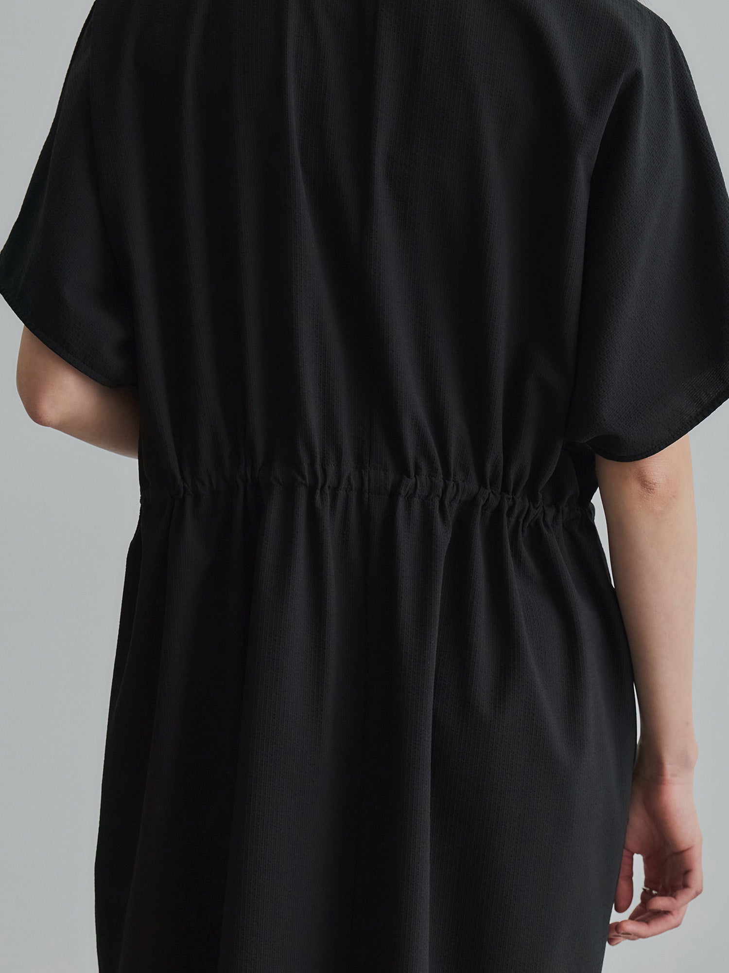 H171 B83 W60 H88 / 着用サイズ : size3