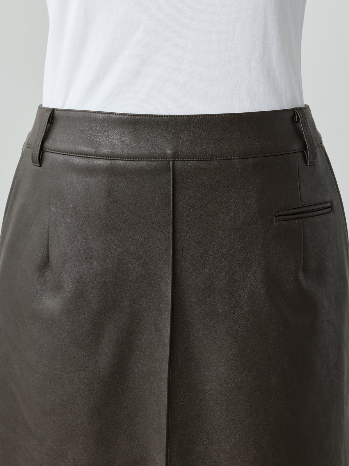 カラー：dark brown