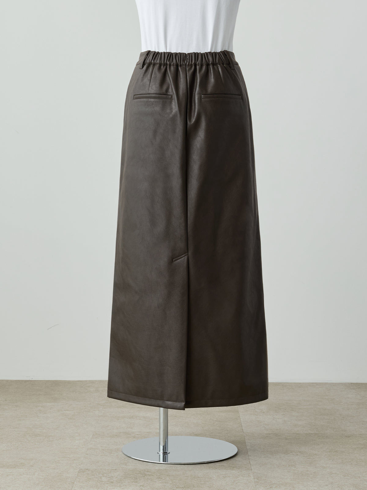カラー：dark brown