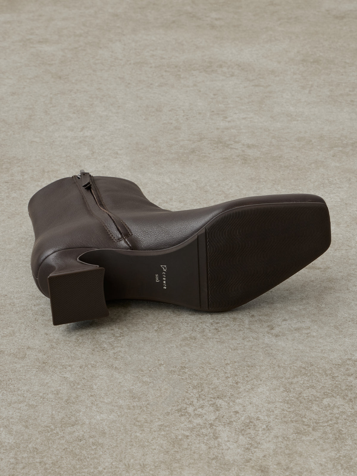 カラー：dark brown