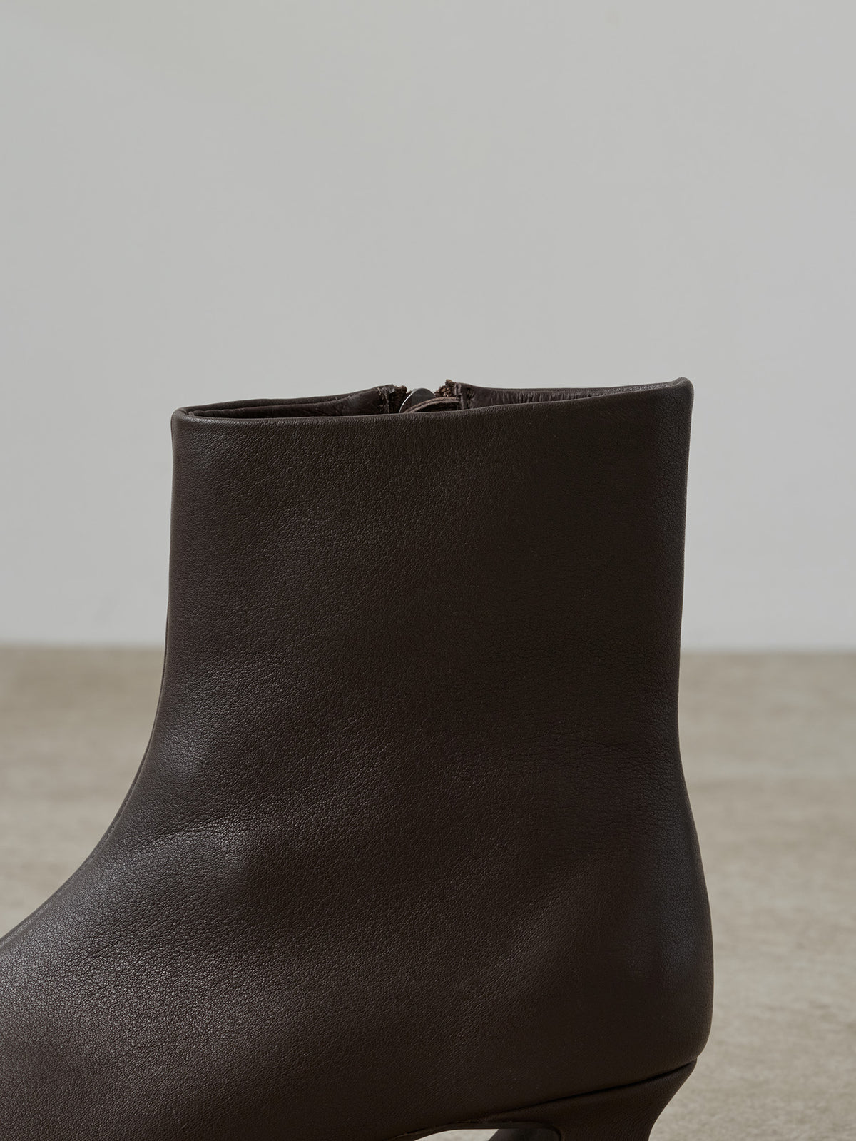 カラー：dark brown