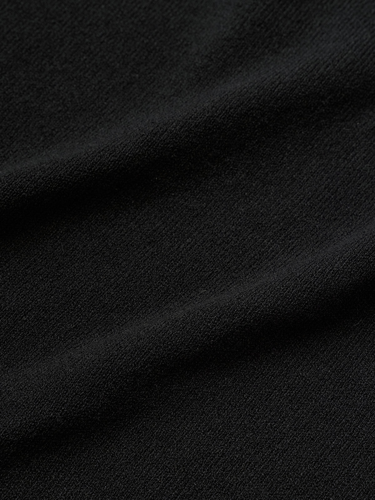 カラー：black