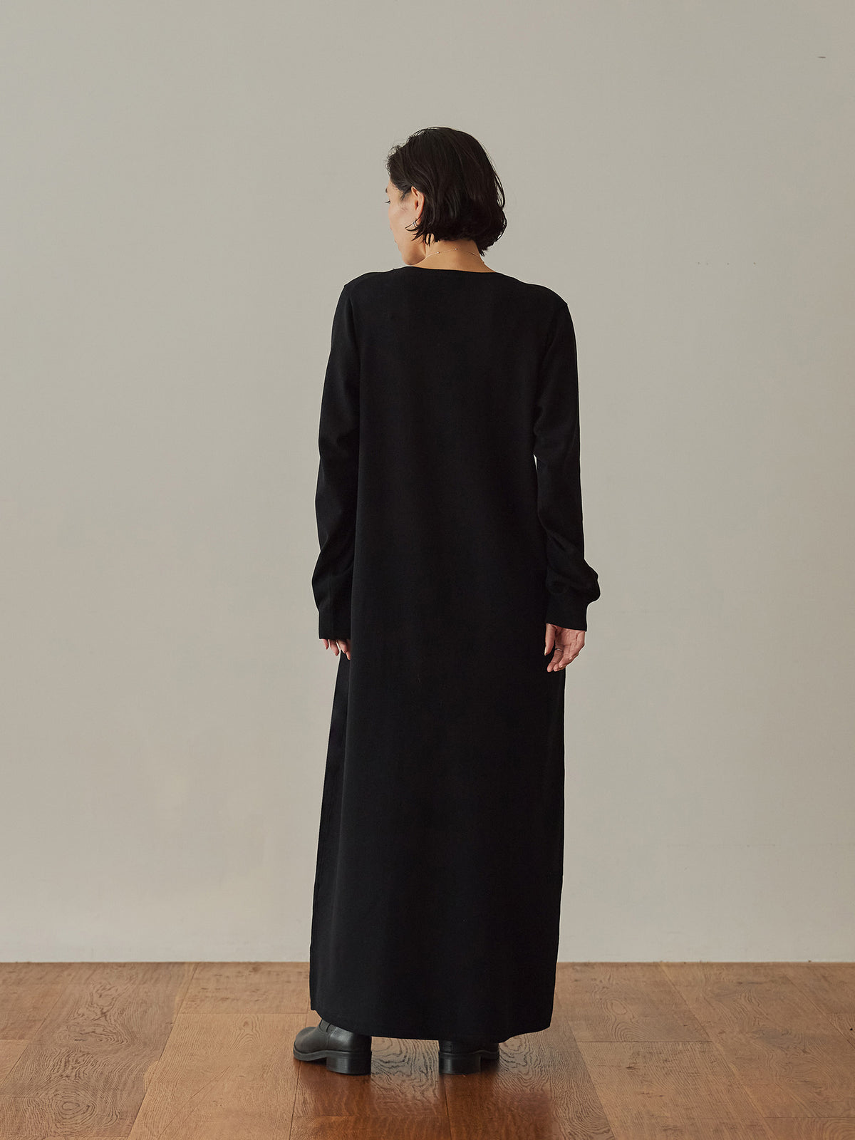 H163 B80 W62 H83<br>着用サイズ : size2 / カラー：black