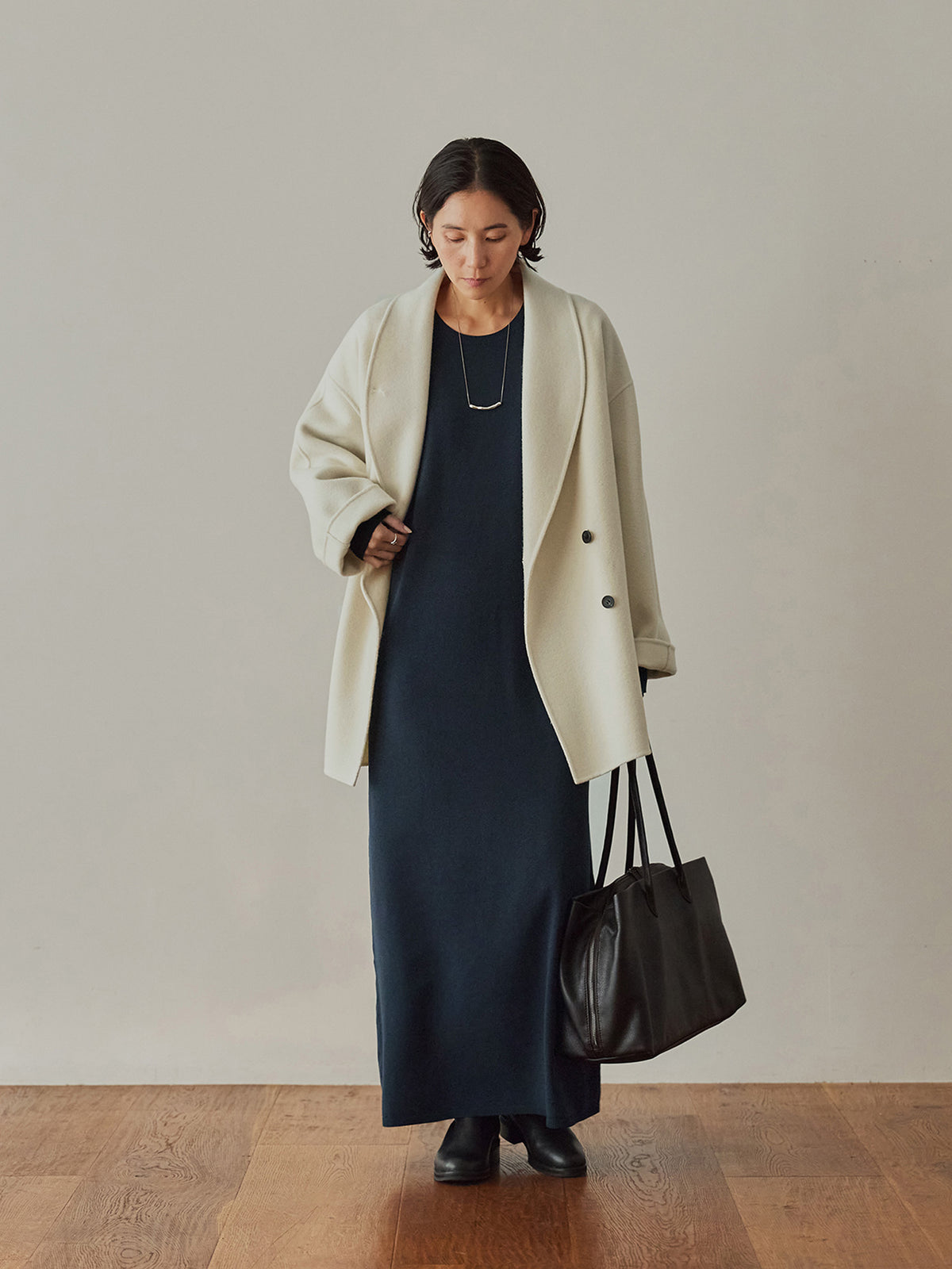 H163 B80 W62 H83<br>着用サイズ : size2 / カラー：soft navy