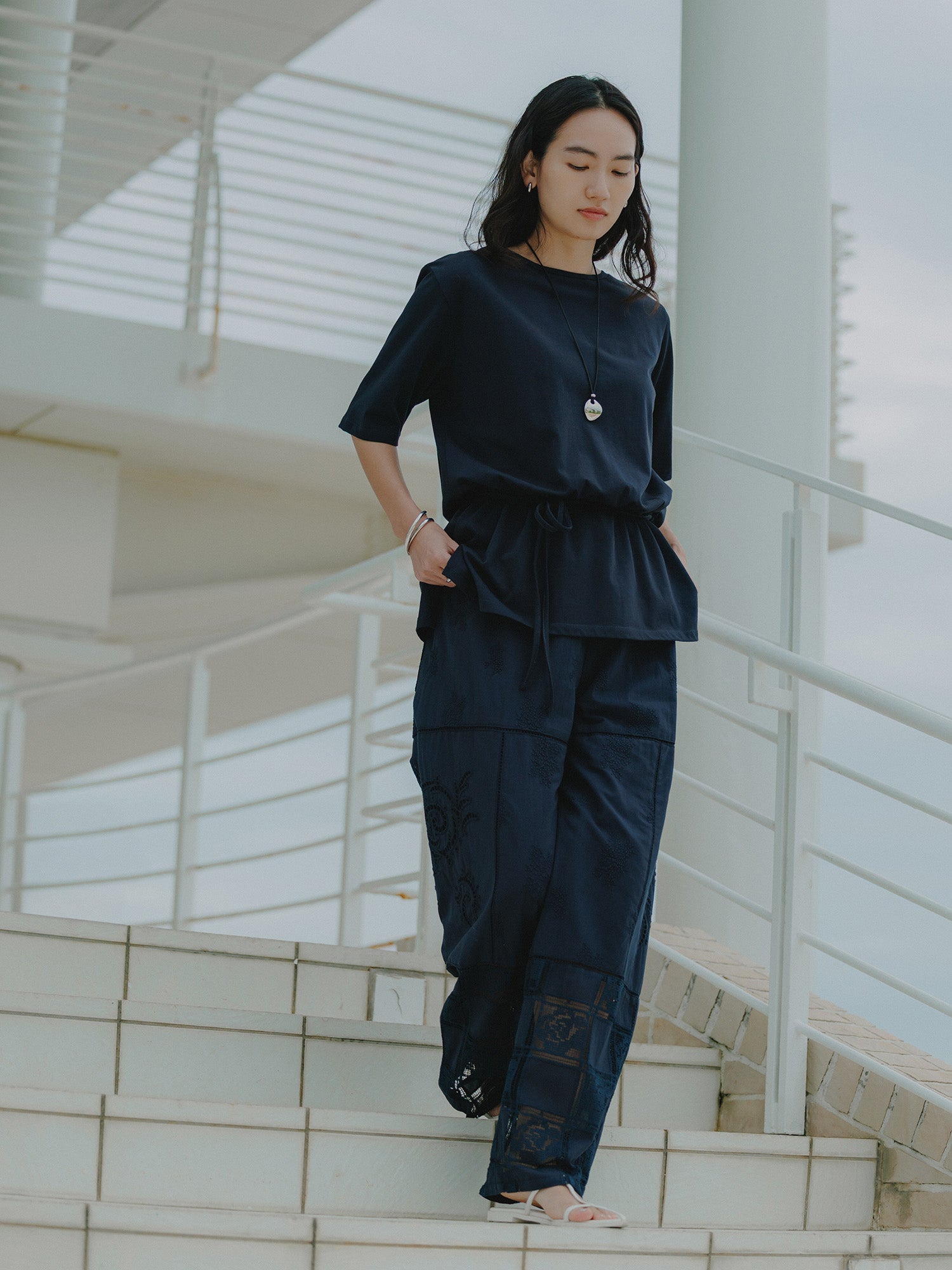 H171 B80 W60 H85 / 着用サイズ : size3