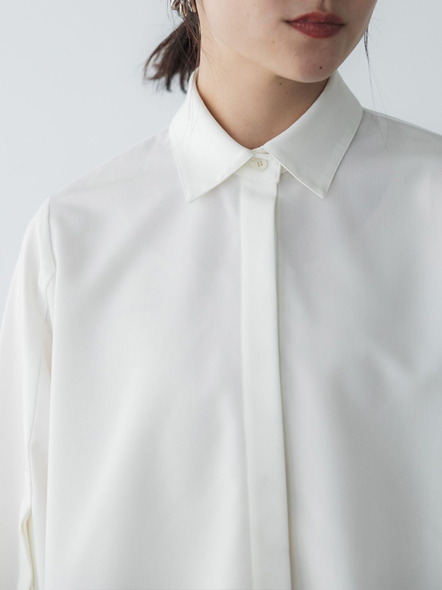 H173 B81 W60 H88 /着用サイズ:サイズ2