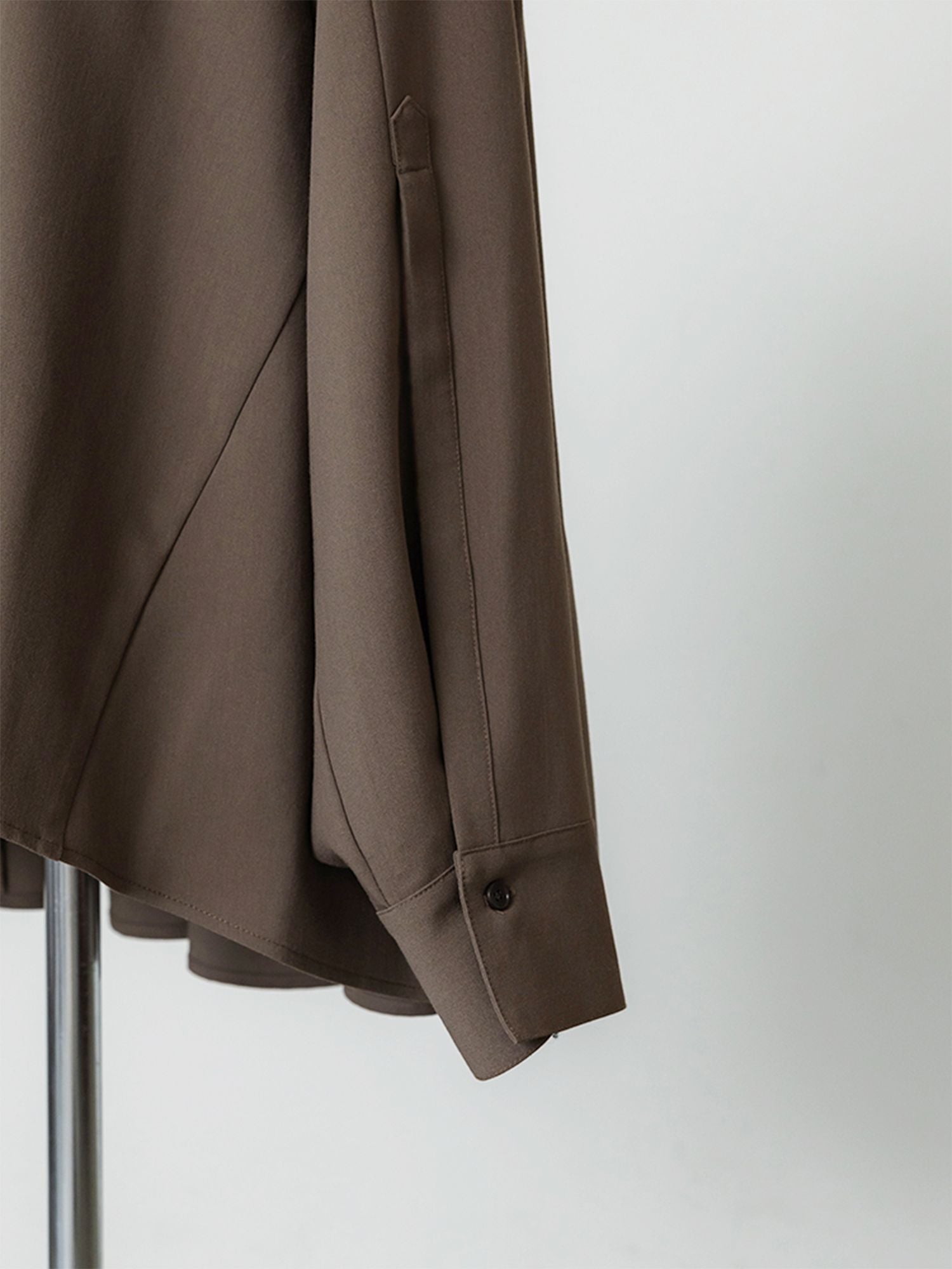 ボタンスリーブギャザーシャツ