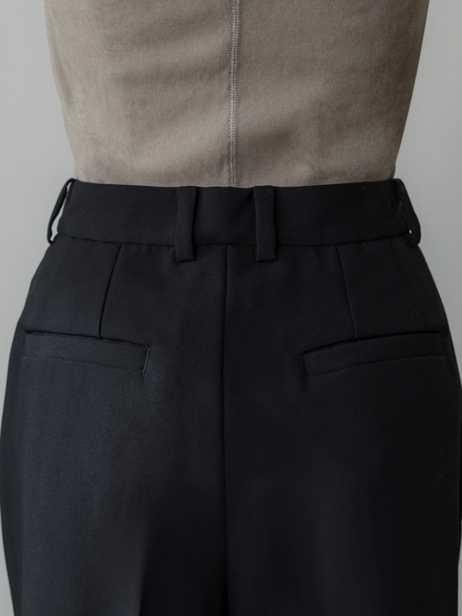 ウォッシャブルフレアパンツ