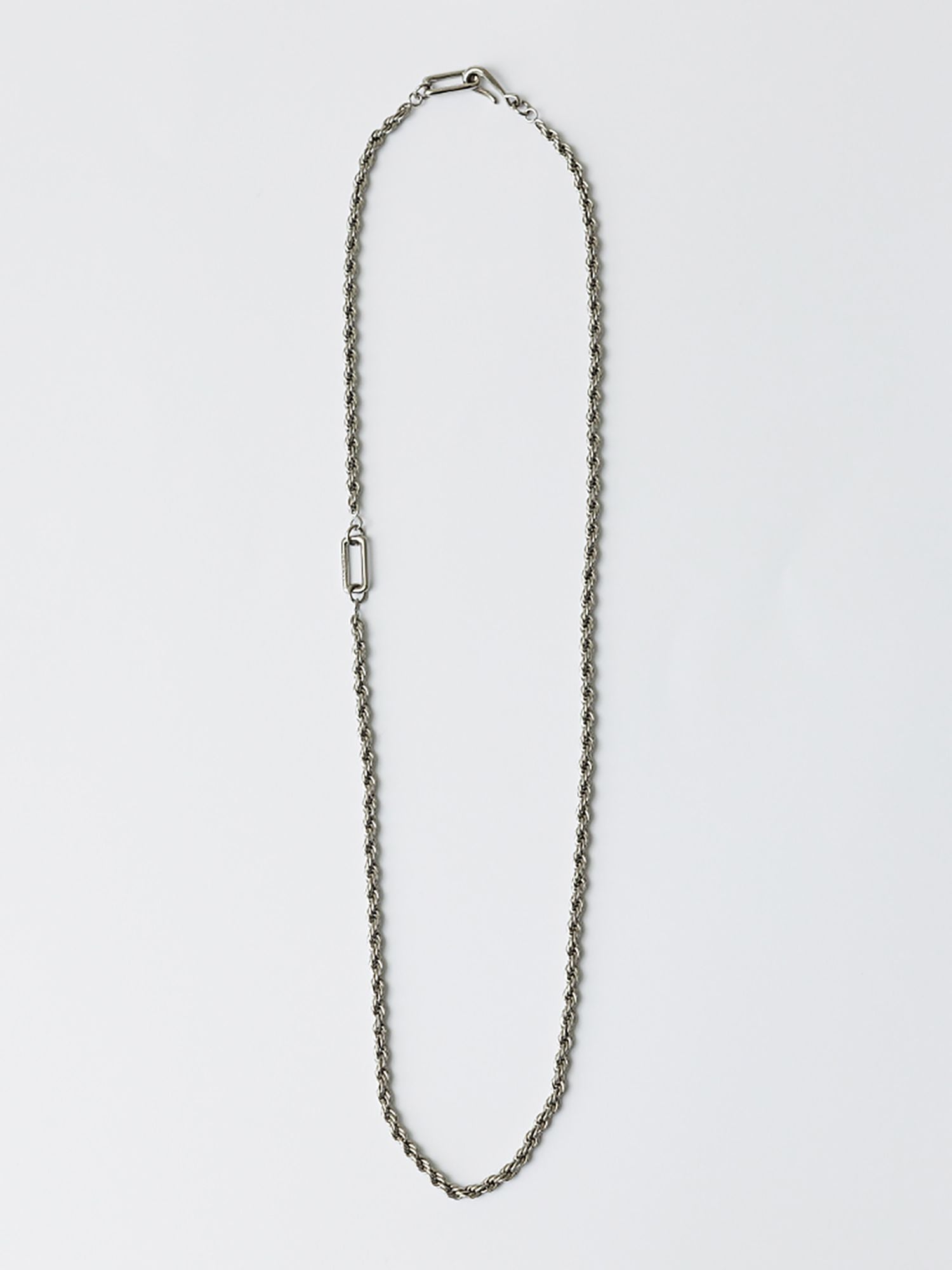 ツイストチェーンネックレス