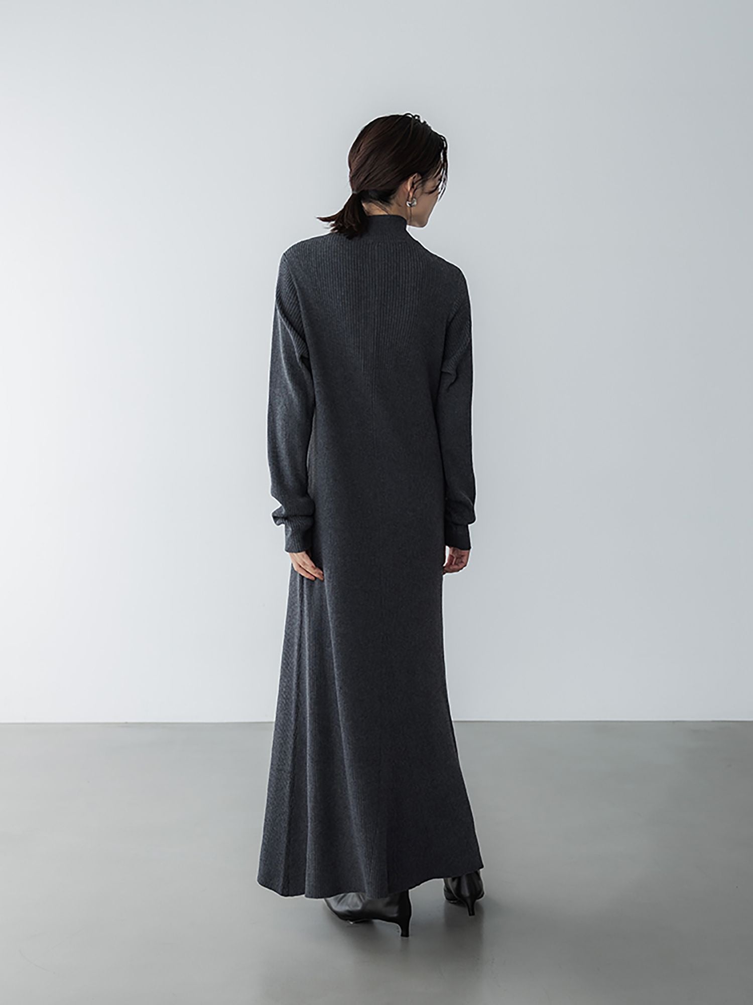 H173 B81 W60 H88 /着用サイズ:サイズ3