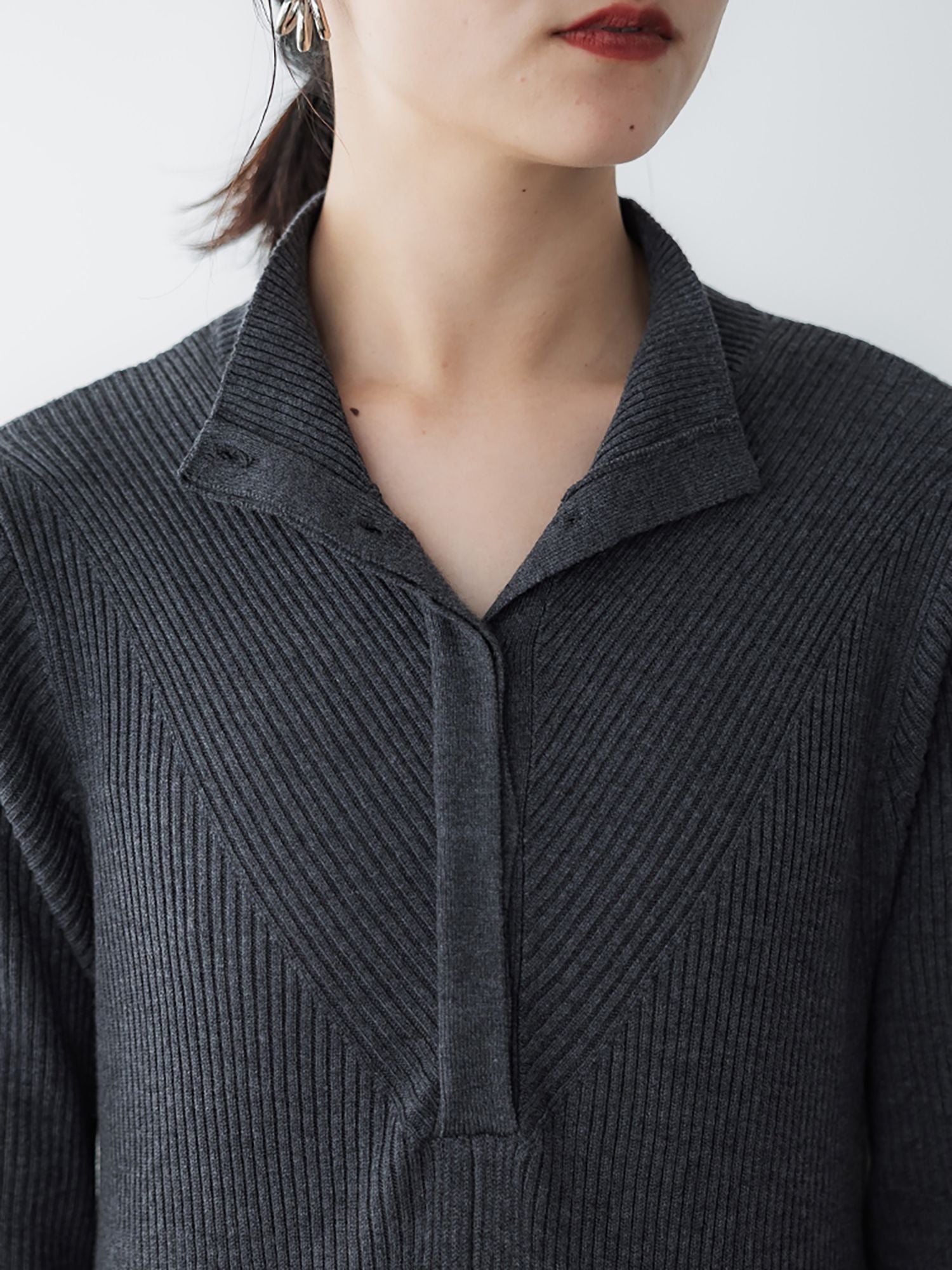 H173 B81 W60 H88 /着用サイズ:サイズ3