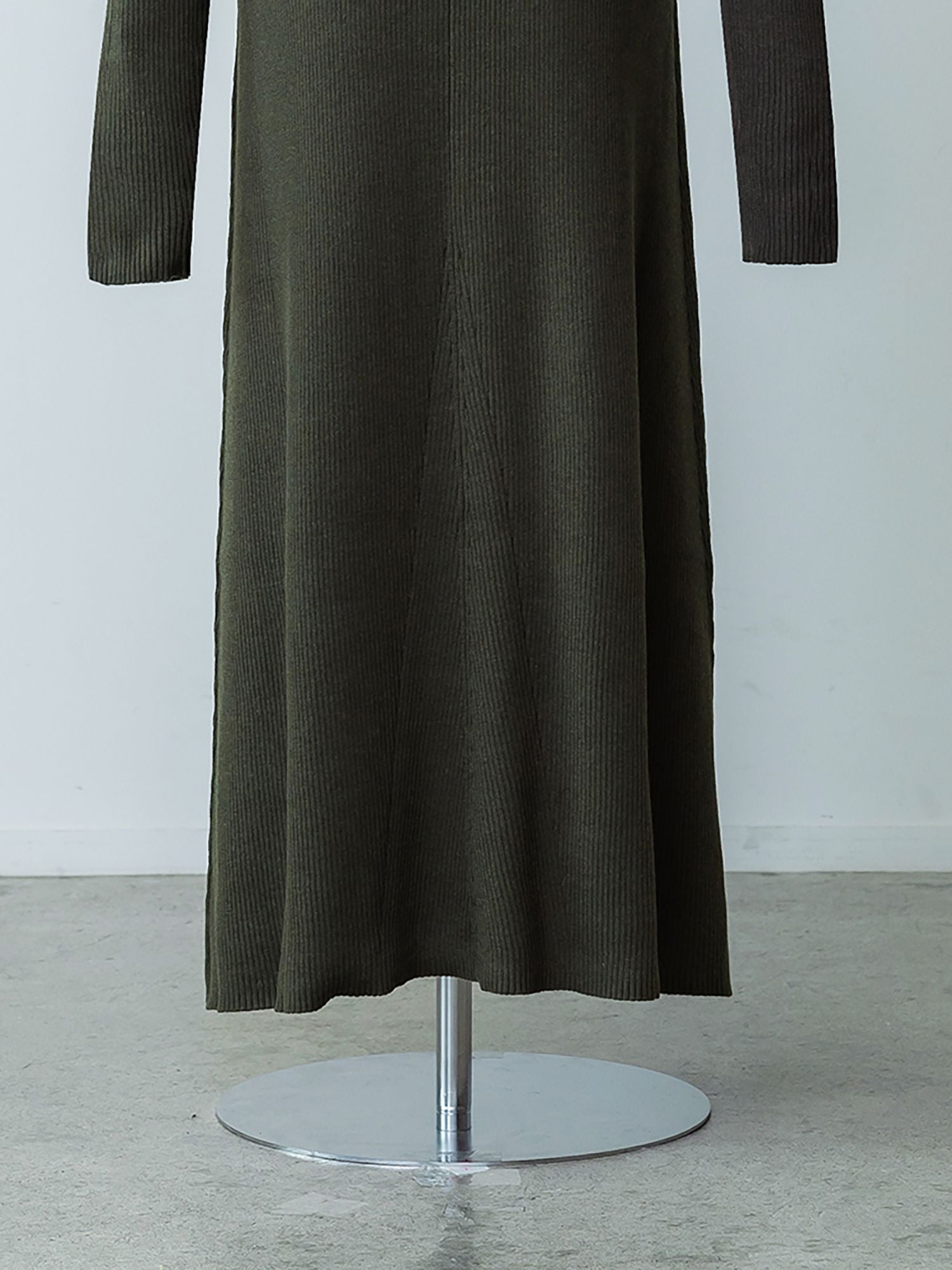 フロントフライニットワンピース