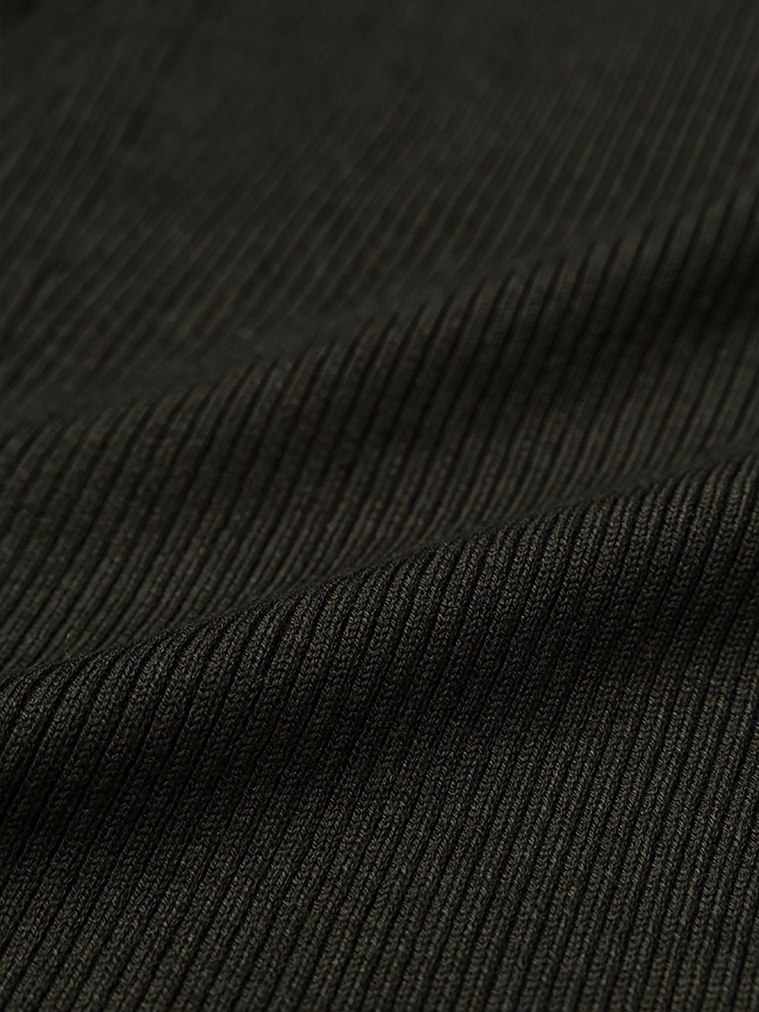 フロントフライニットワンピース