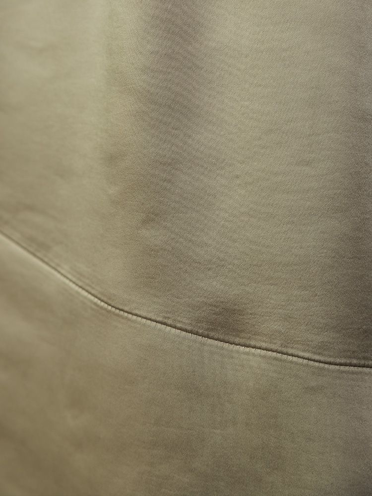 ドレープサテンマキシスカート