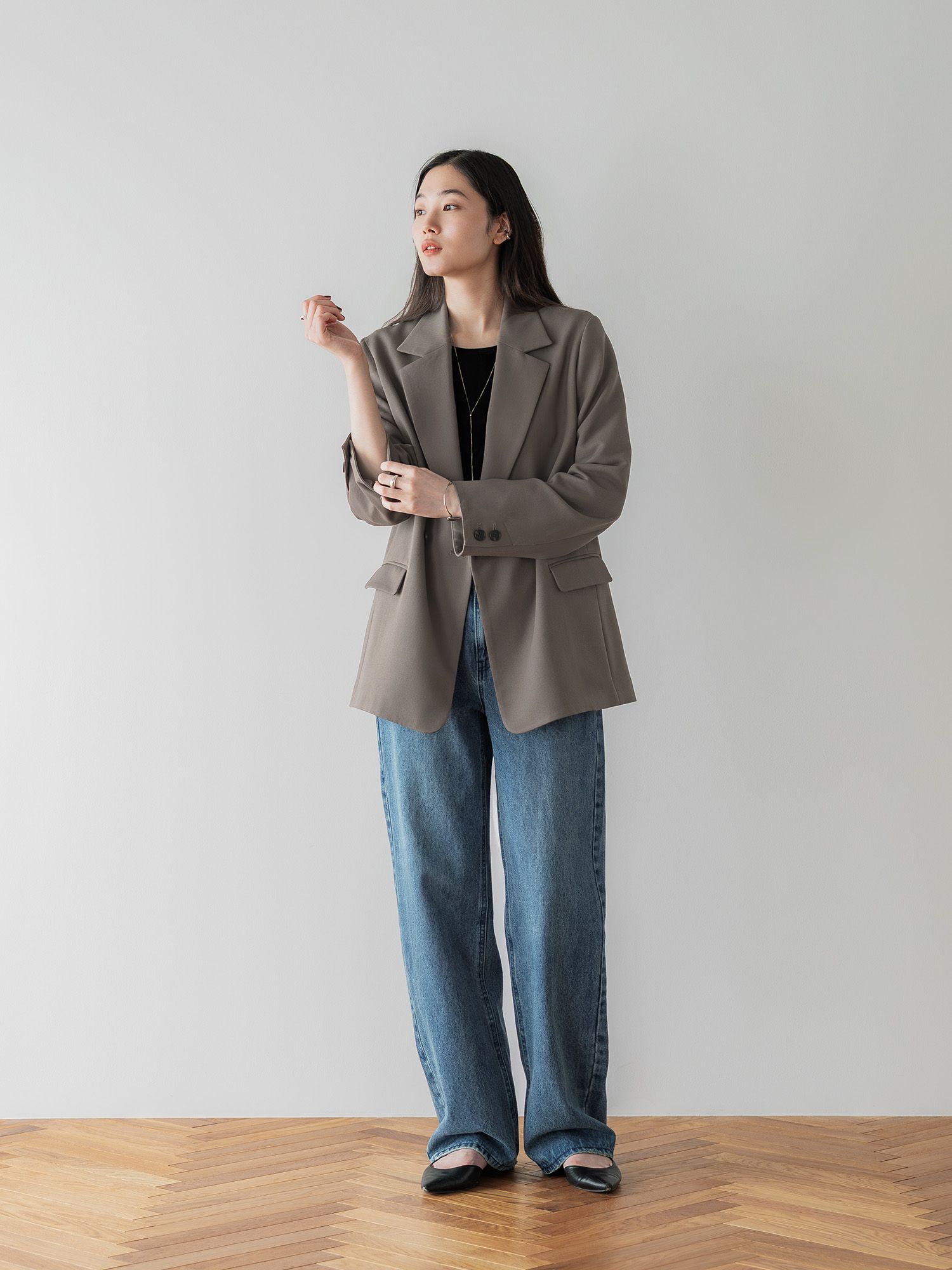 H168 B77 W60 H86 / 着用サイズ : size2