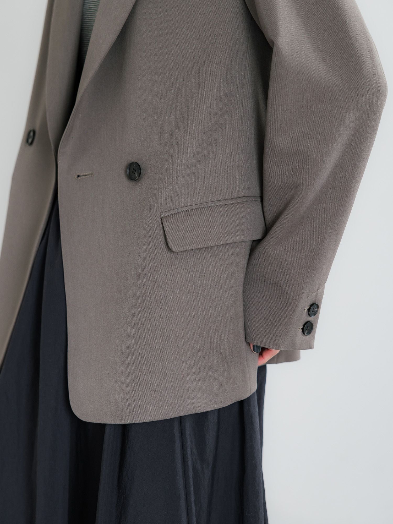 H170 B78 W59 H85 / 着用サイズ : size2