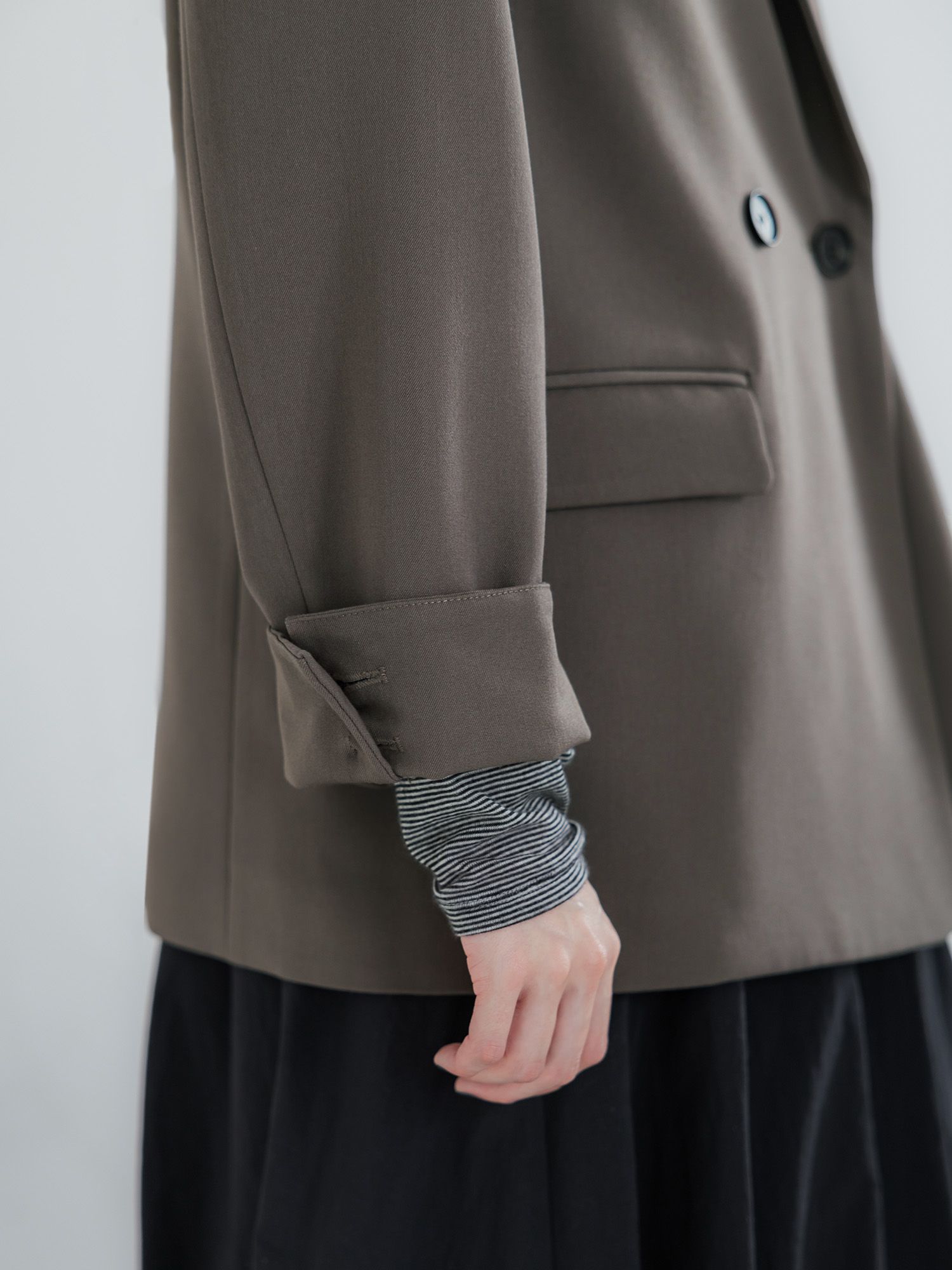 H170 B78 W59 H85 / 着用サイズ : size2