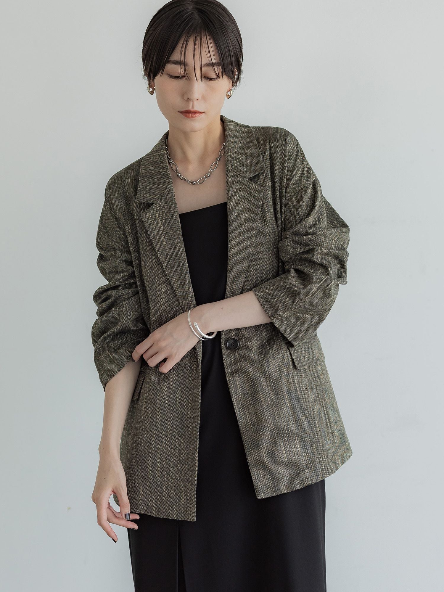 H168 B78 W61 H88 / 着用サイズ : size2