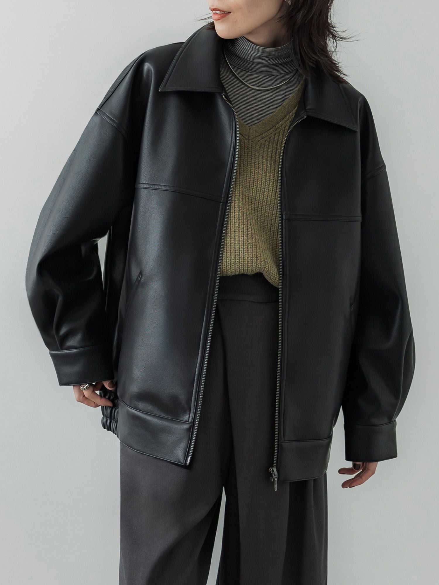 crewre online store / フェイクレザージップブルゾン