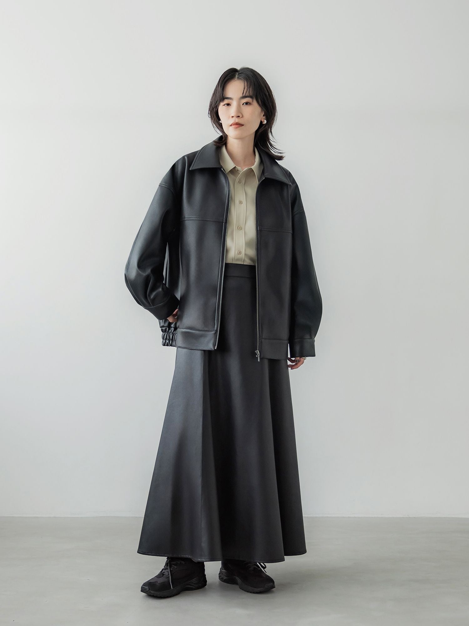 crewre online store / フェイクレザージップブルゾン