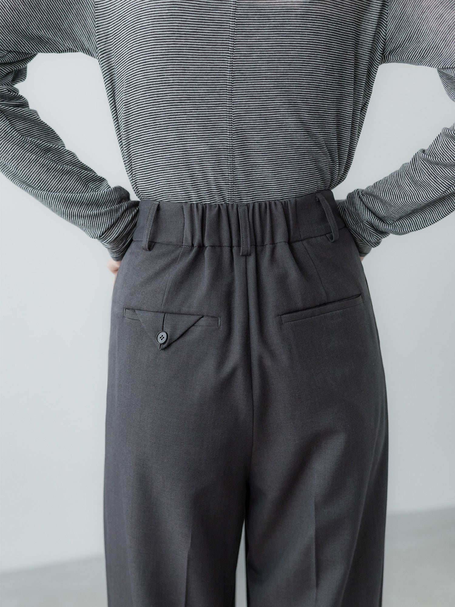 H170 B78 W59 H85 / 着用サイズ : サンプル