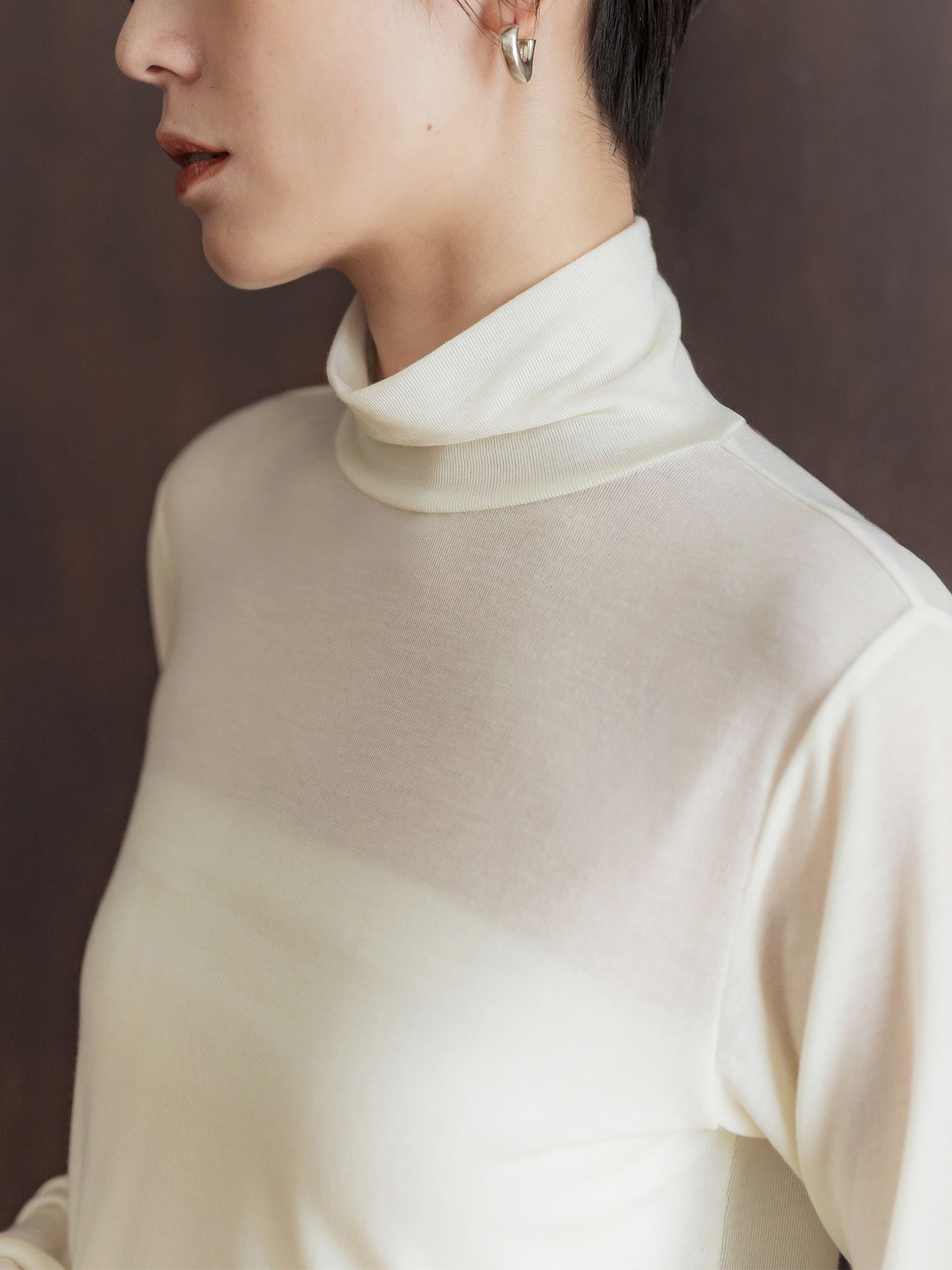 H168 B78 W61 H88 / 着用サイズ : size2