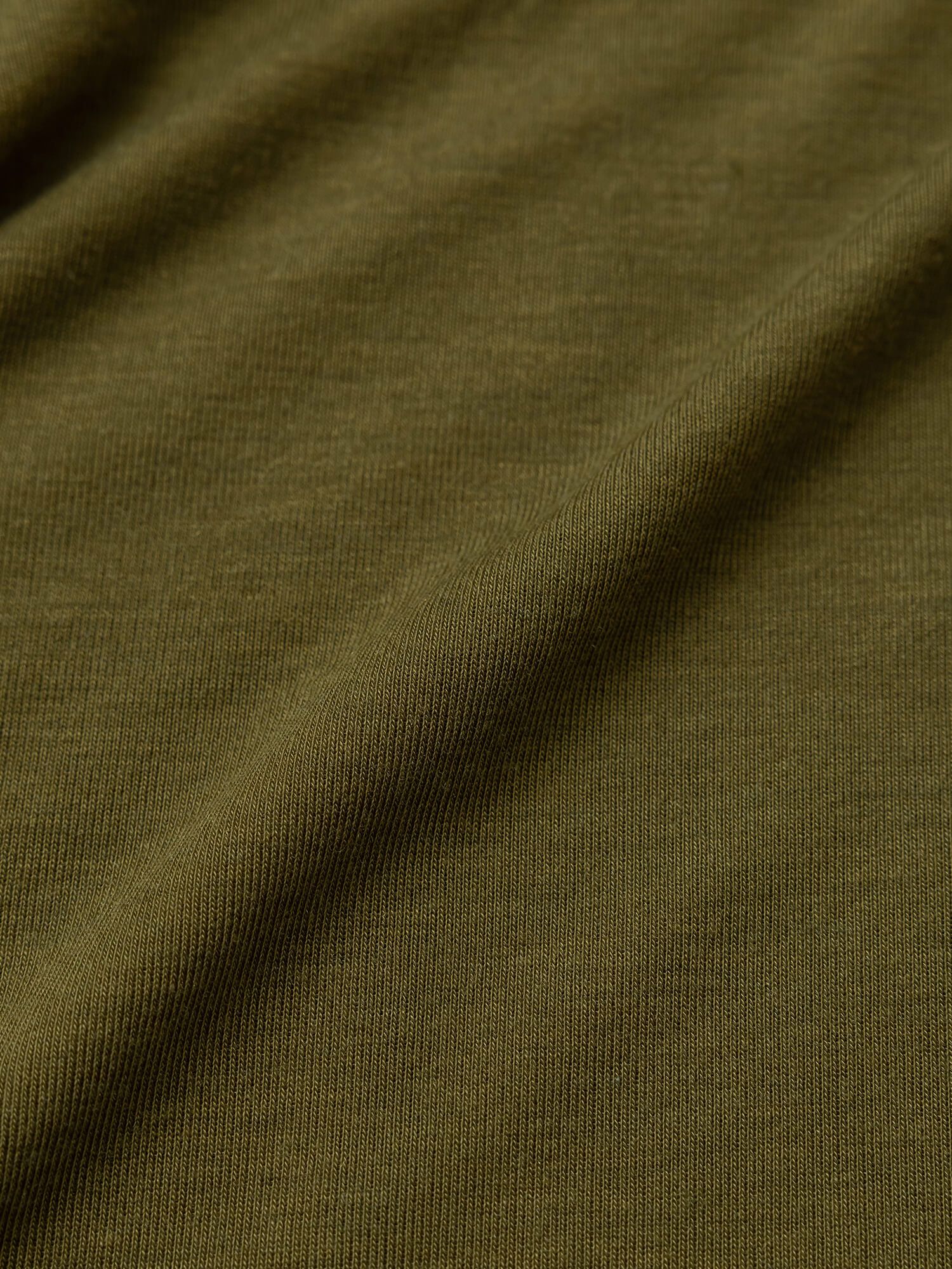 シルクブレンドハイネックトップス