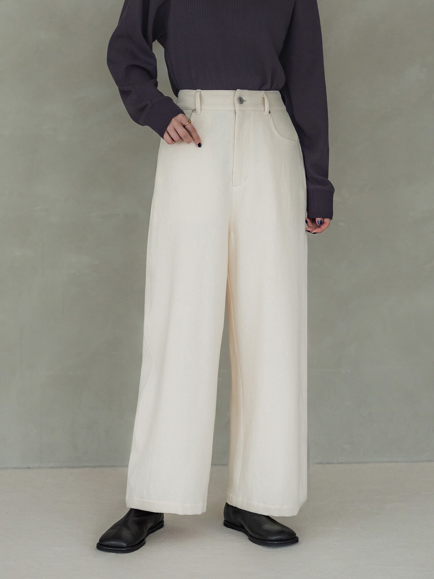 H170 B78 W59 H85 / 着用サイズ : サンプル