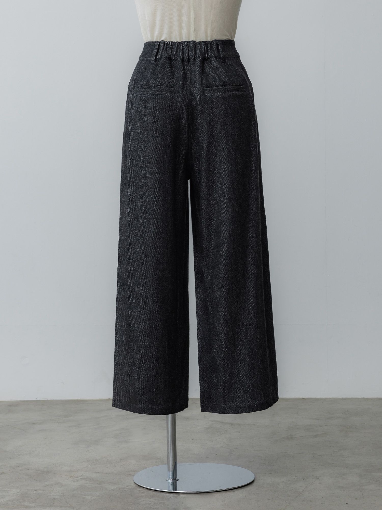 ソフトツイストデニムワイドパンツ