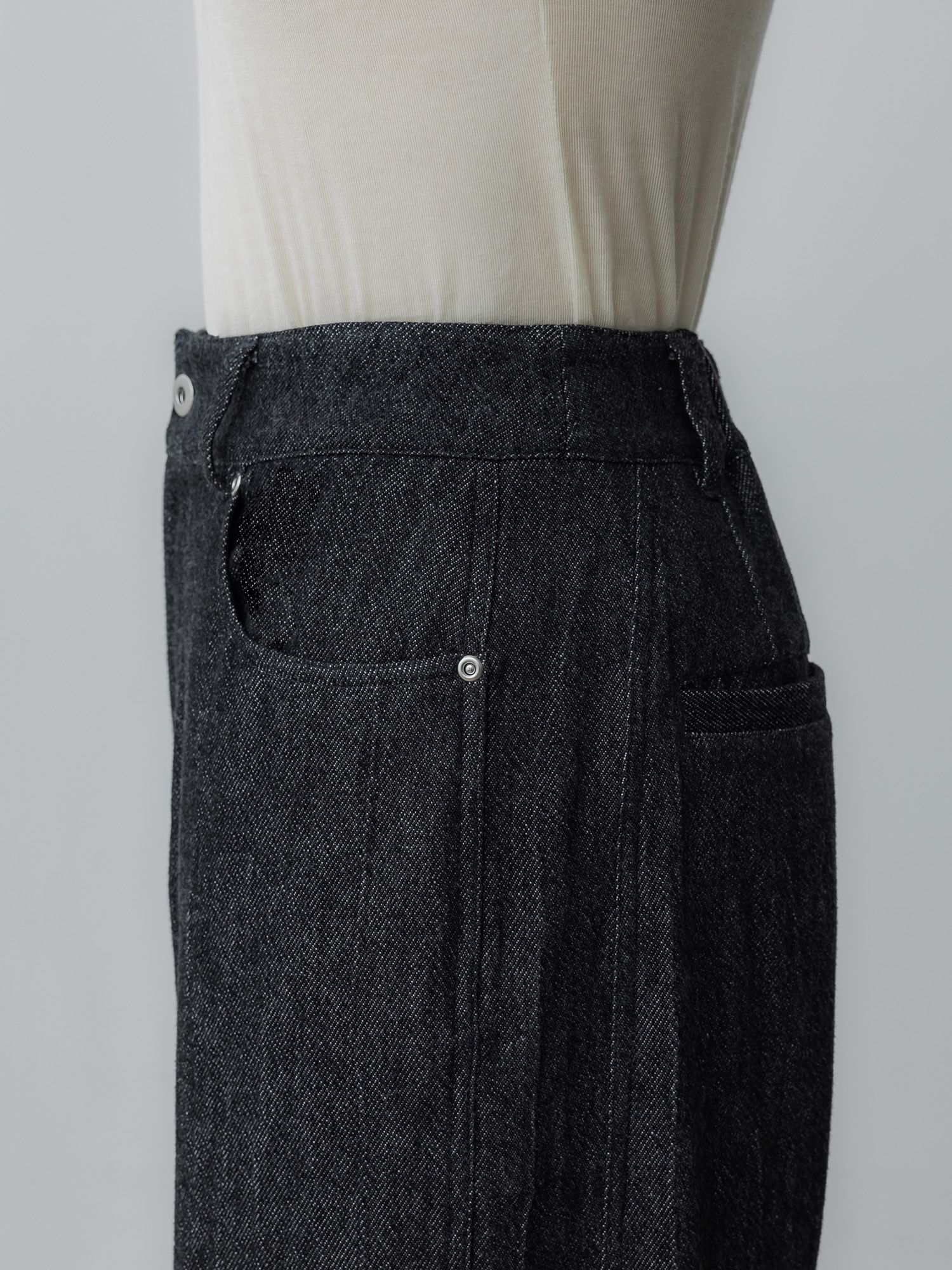 ソフトツイストデニムワイドパンツ