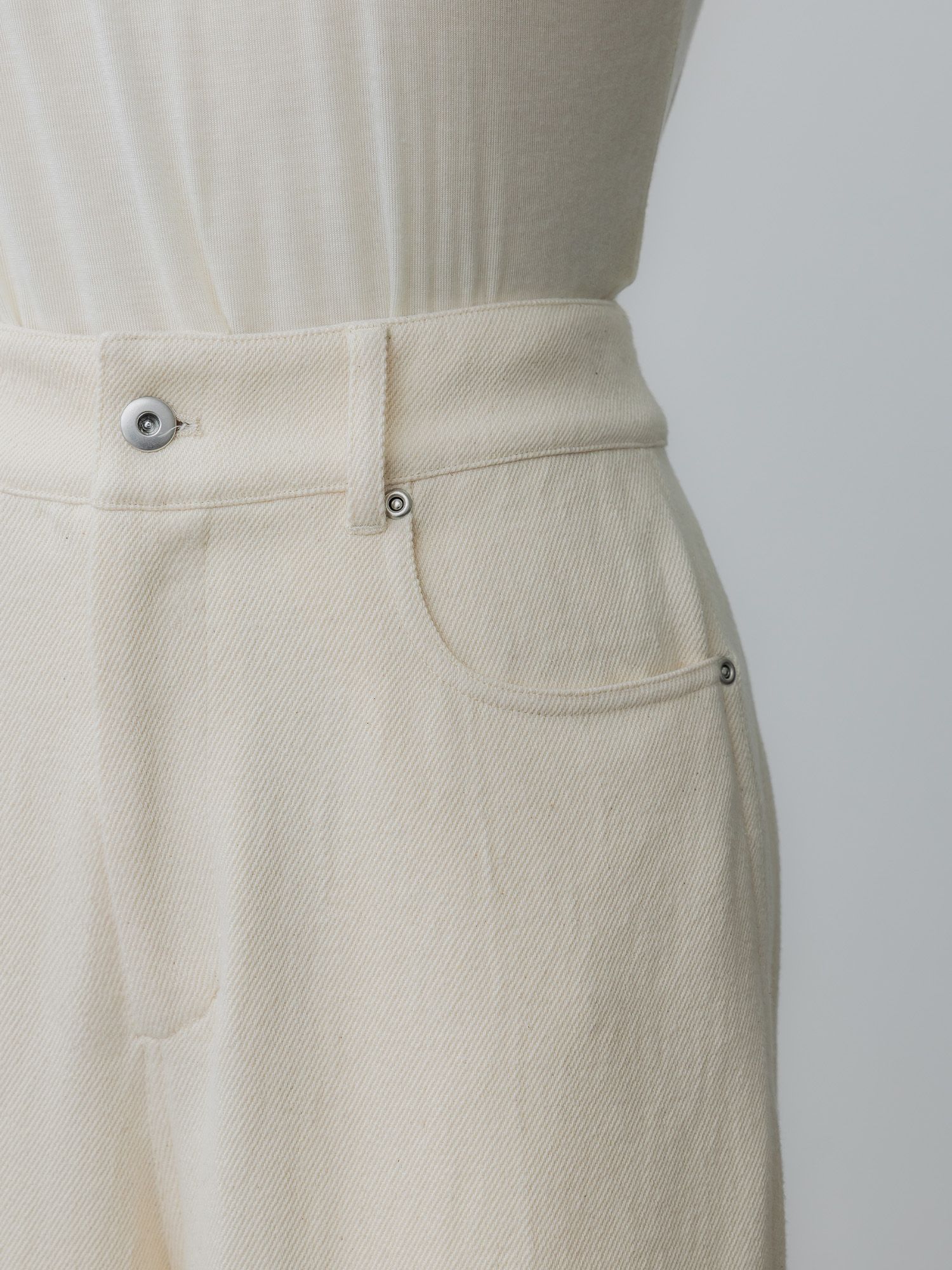 ソフトツイストデニムワイドパンツ