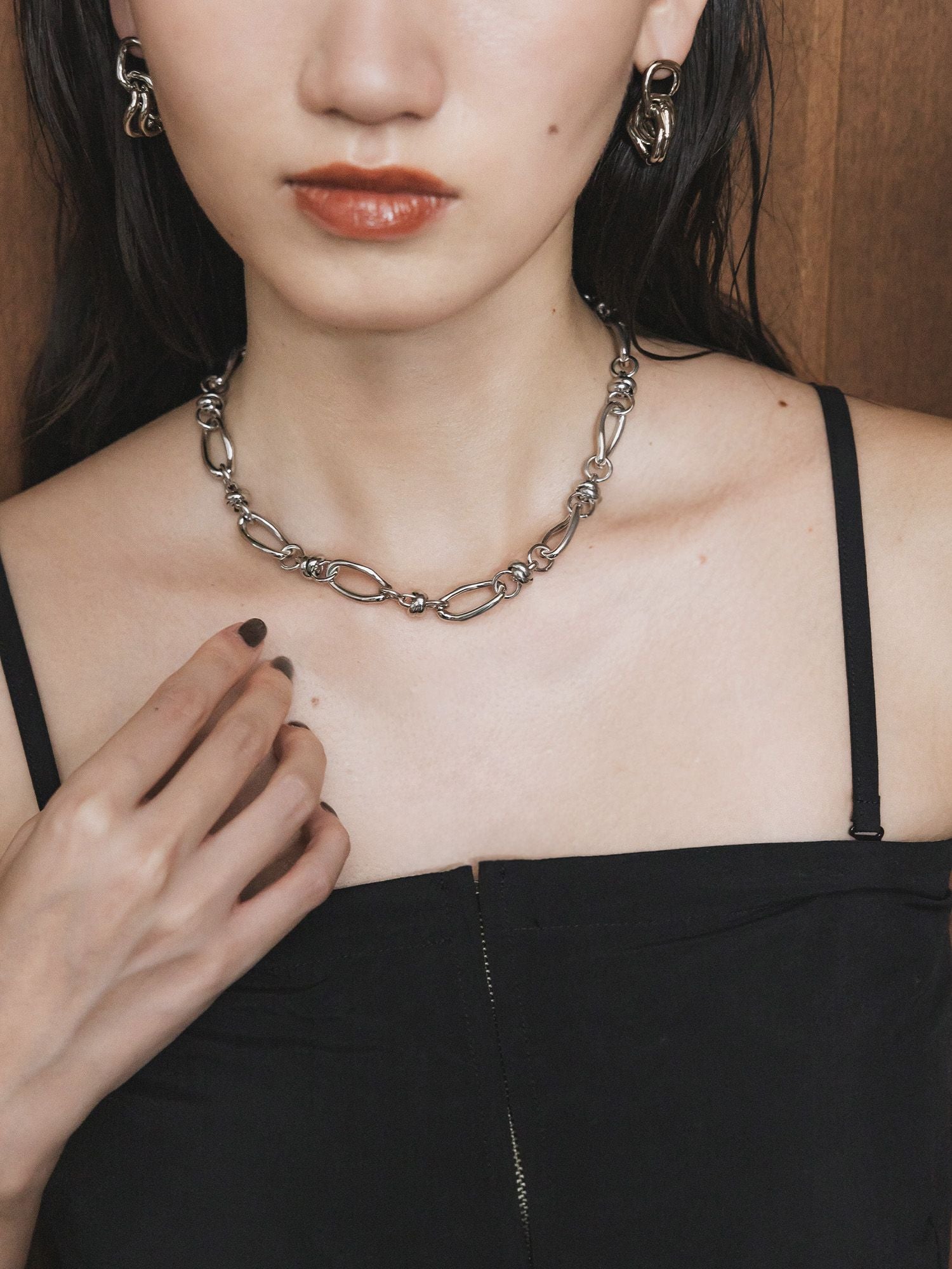 ツイストカーブチェーンネックレス