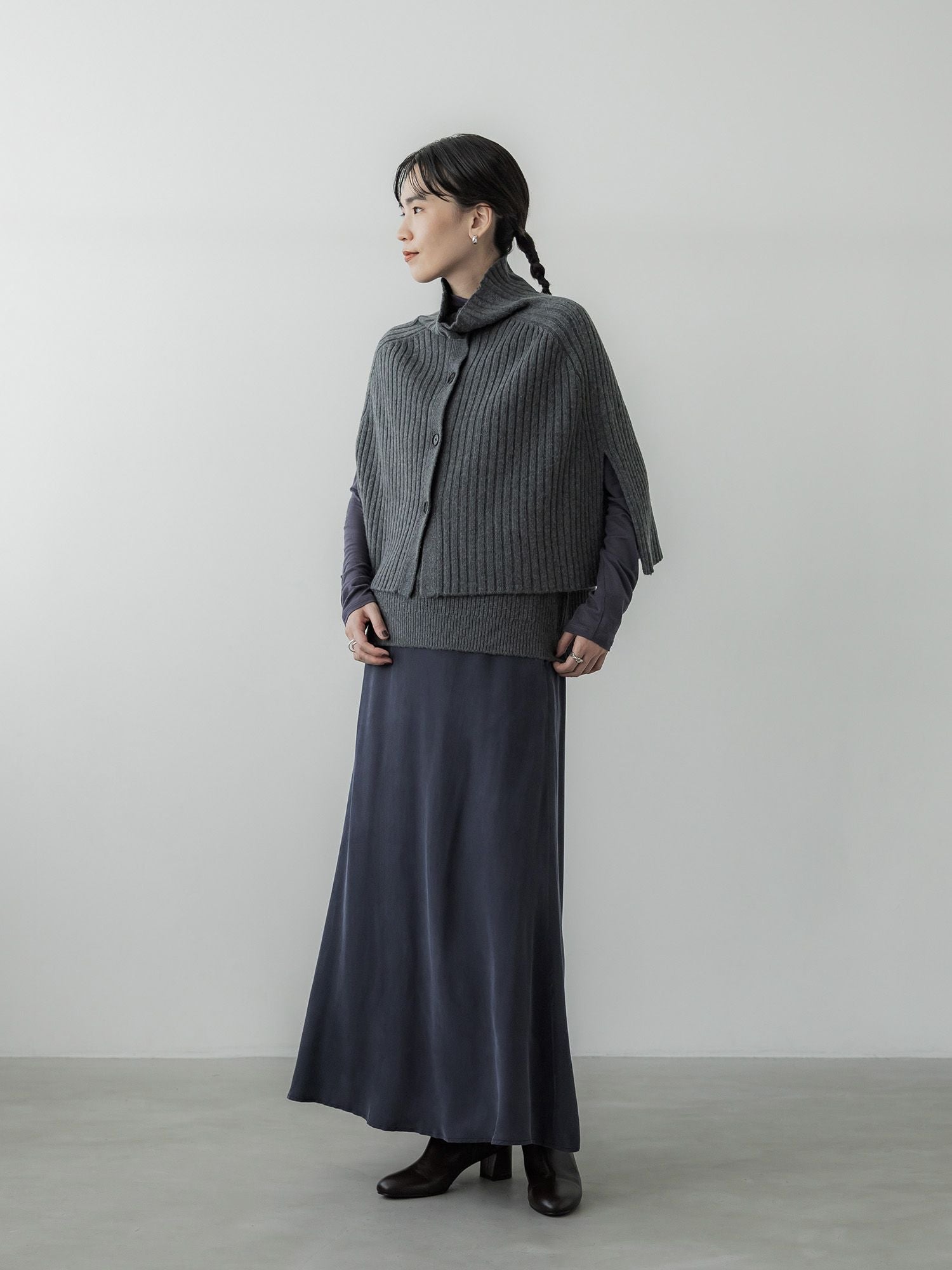 crewre online store / ケープレイヤードVネックベスト