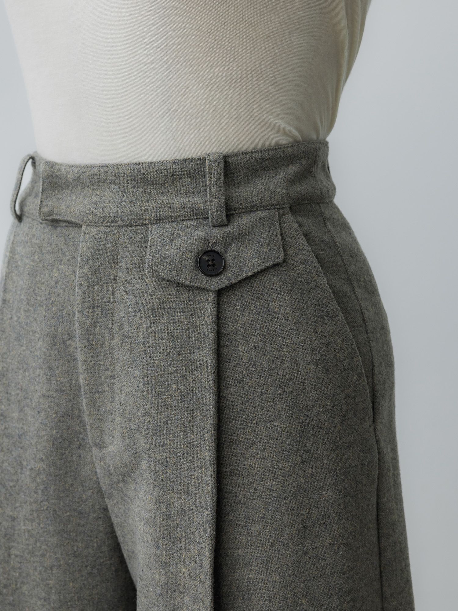 ウールミックスツィードスラックス