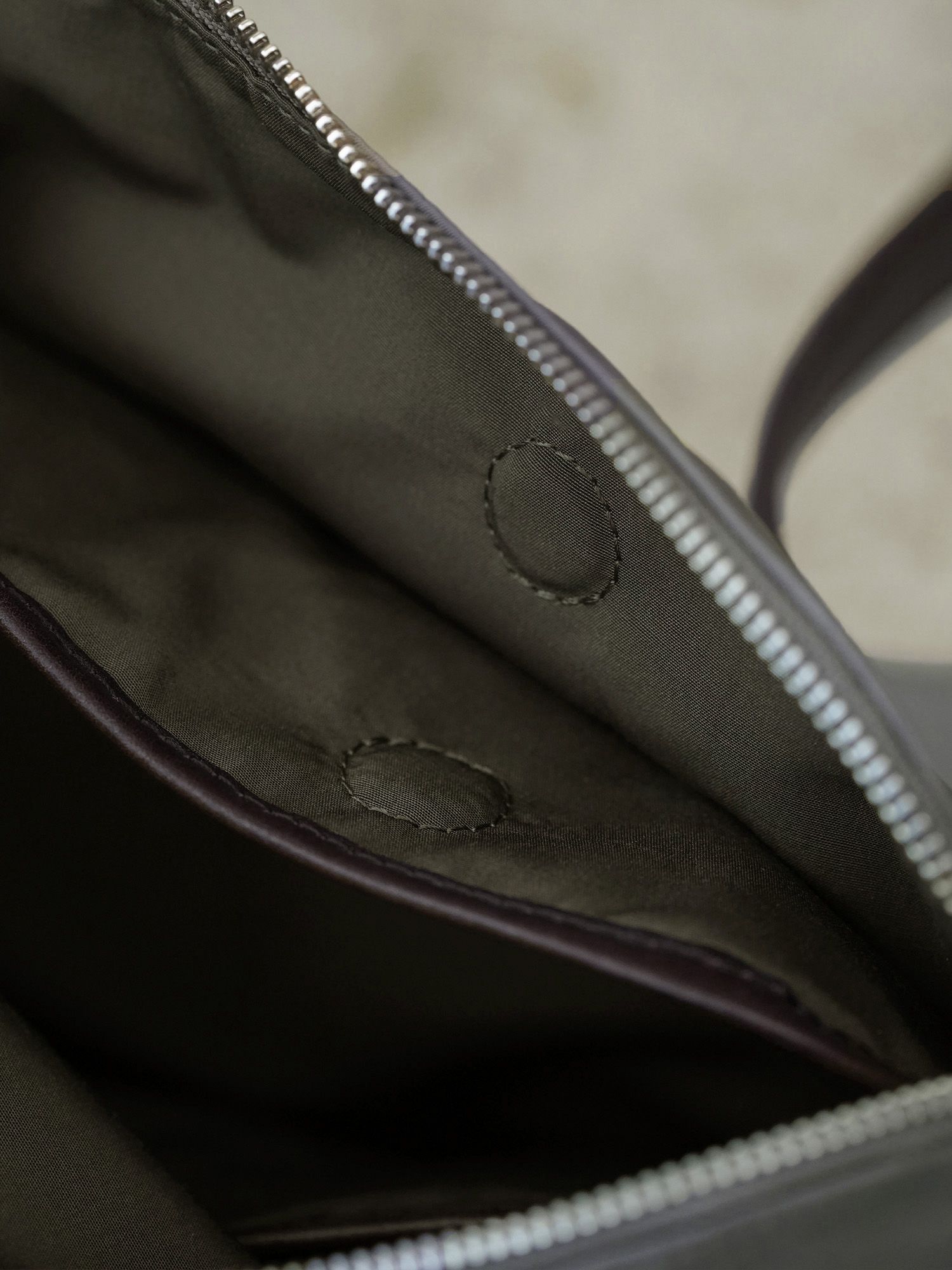 ナイロンレザーショルダーバッグ