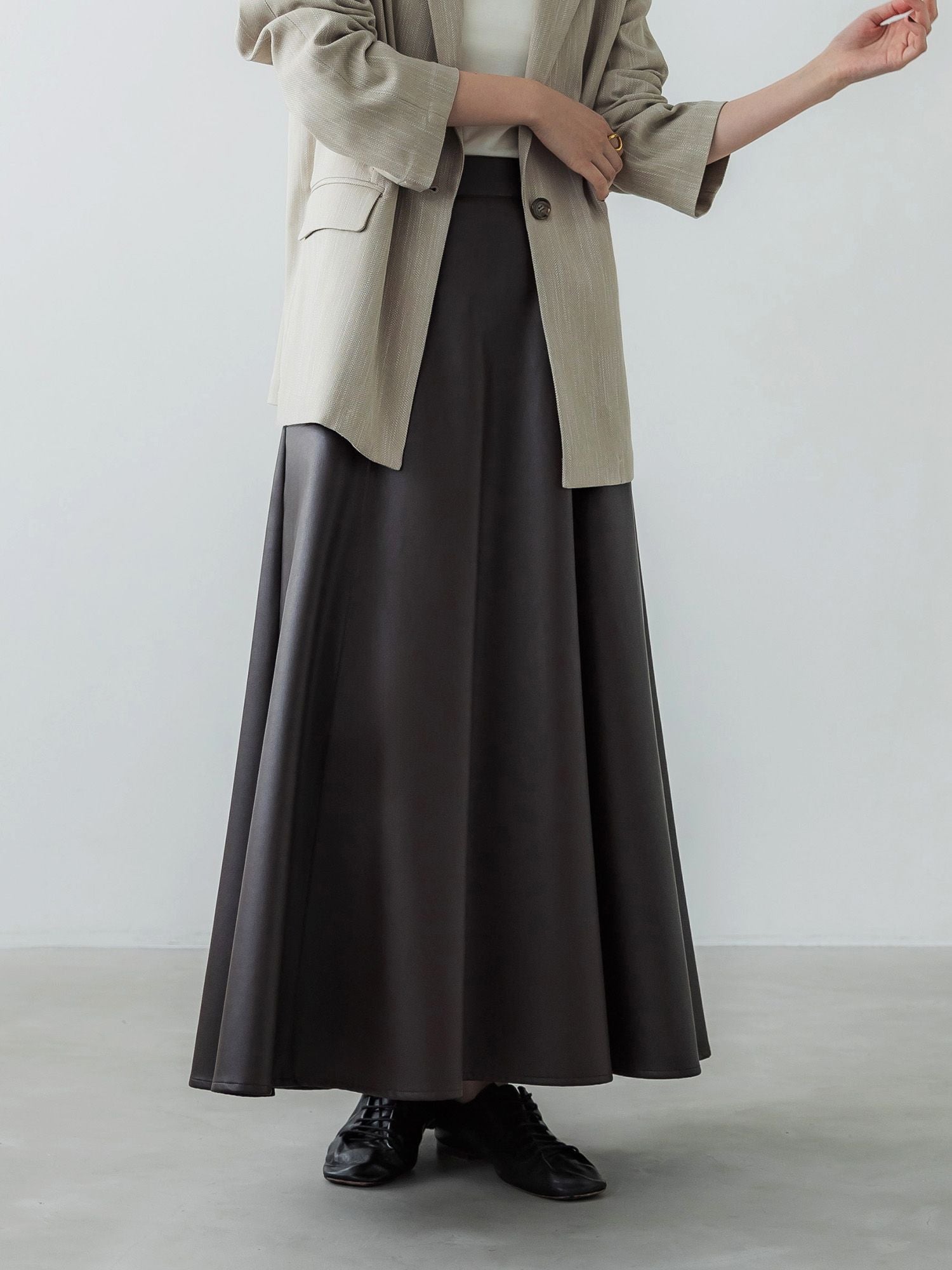 crewre online store / skirt
