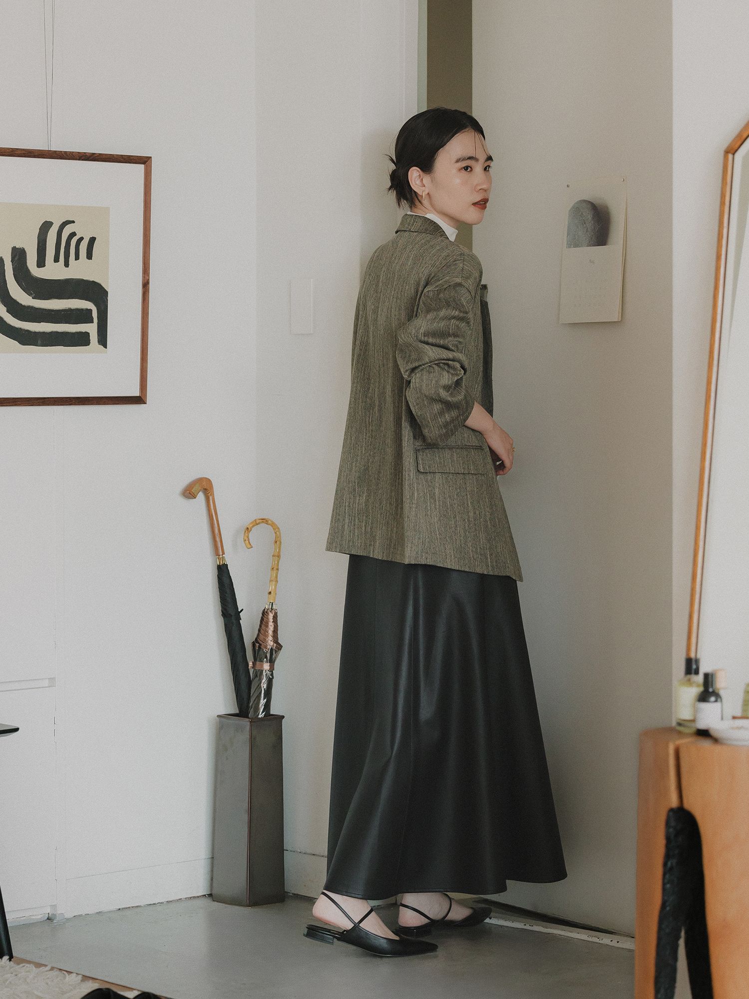 H170 B78 W59 H85 / 着用サイズ : サンプル