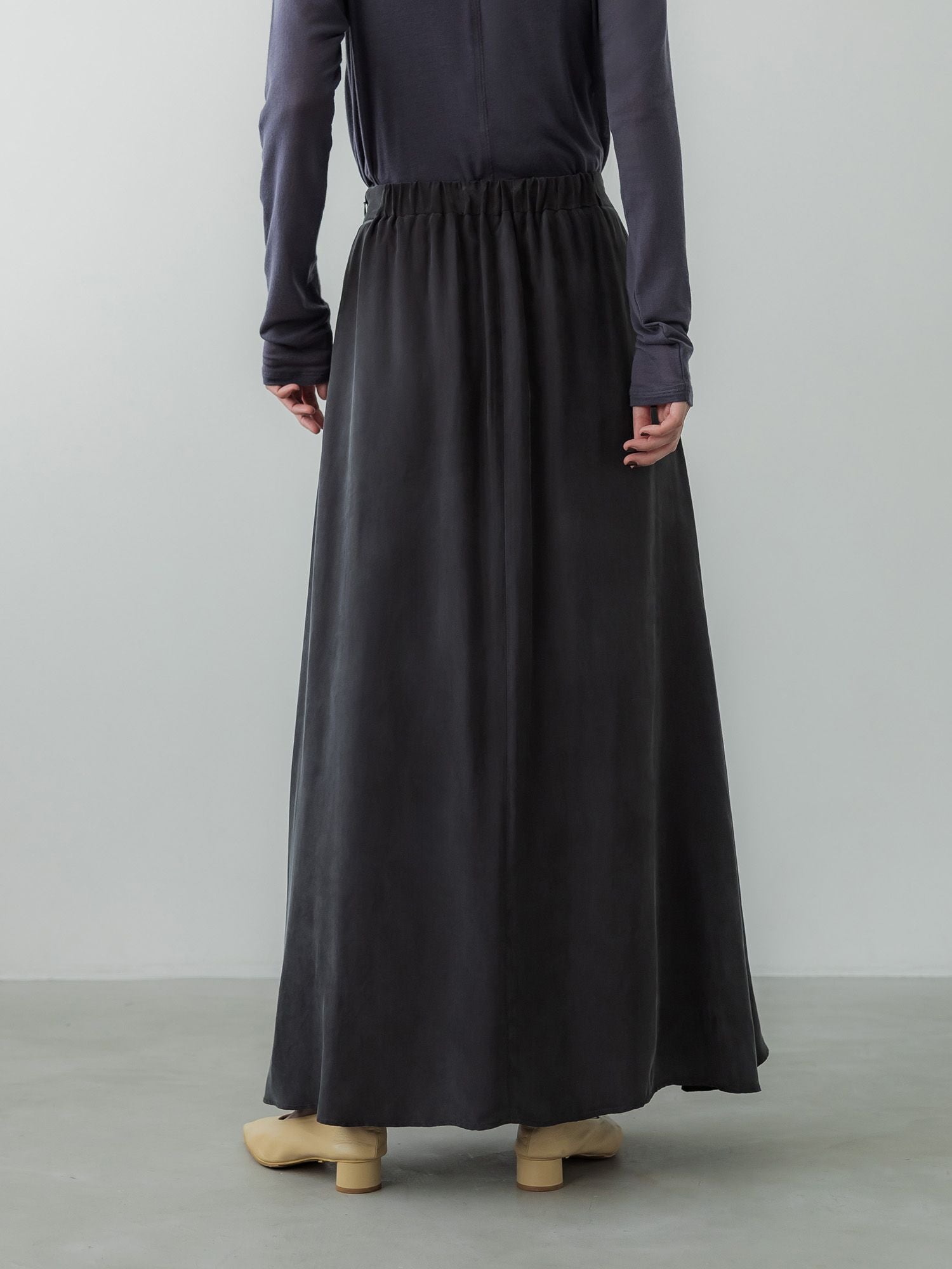 H170 B78 W59 H85 / 着用サイズ : サンプル