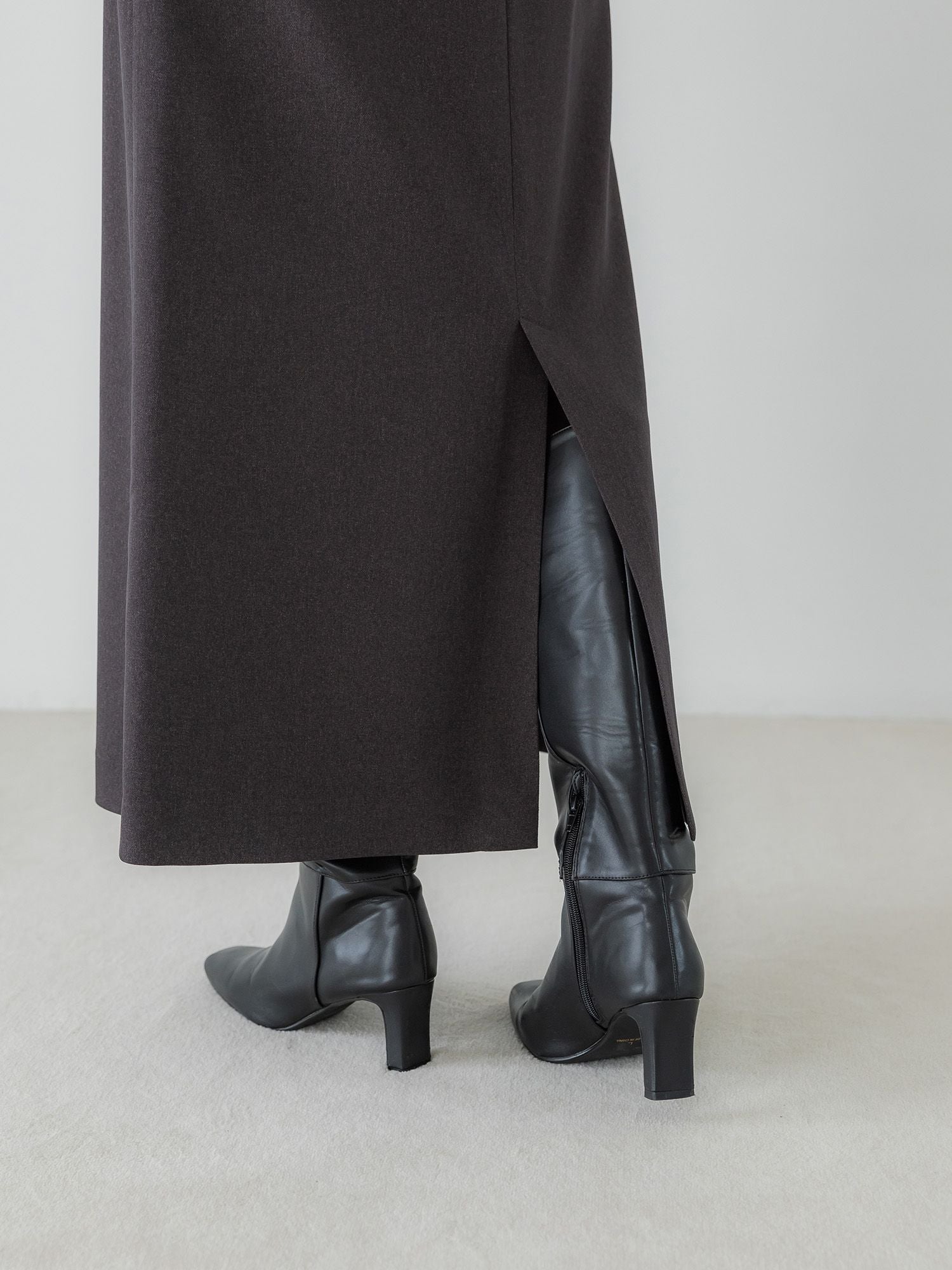 H170 B78 W59 H85 / 着用サイズ : サンプル